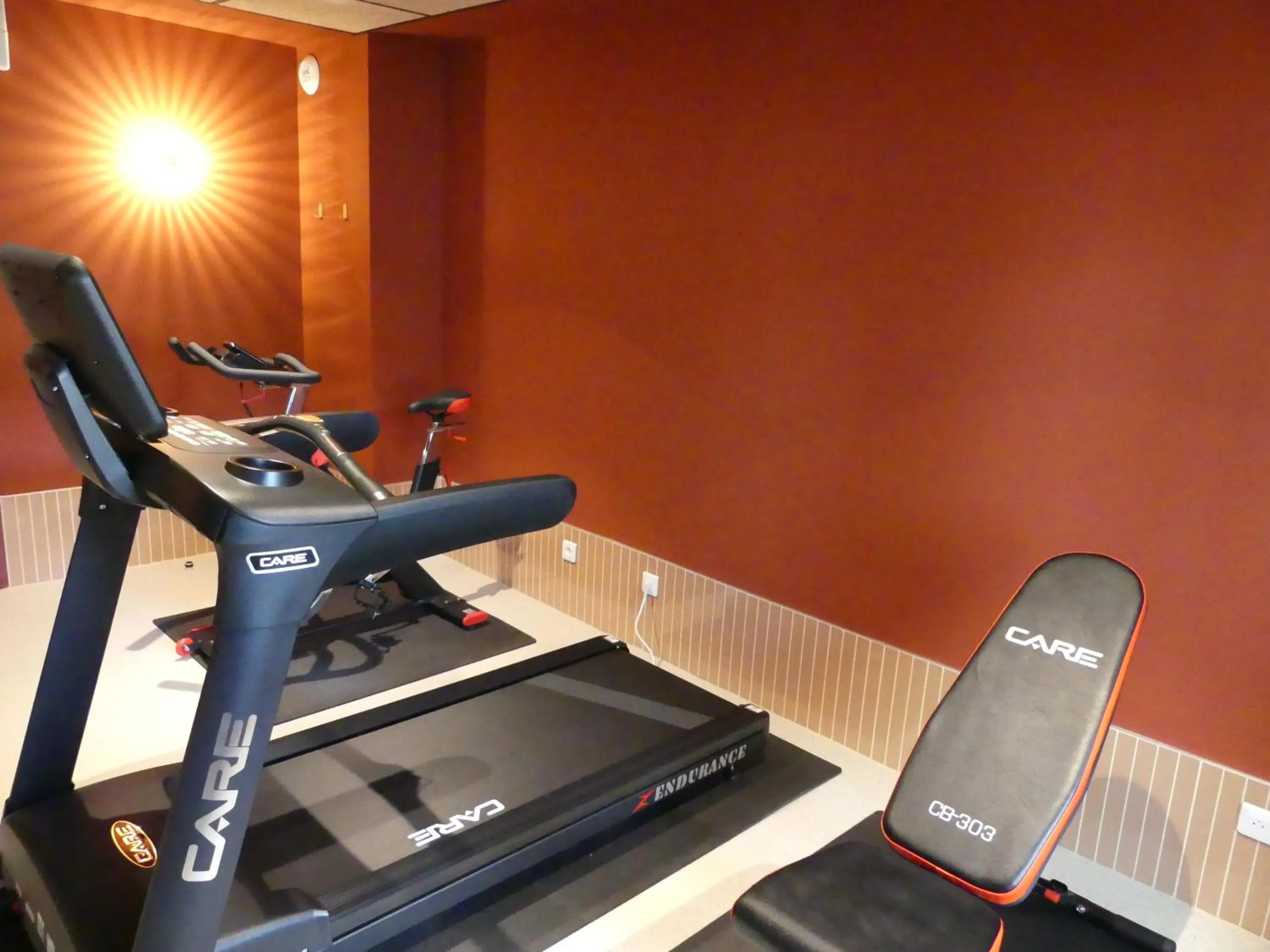 Fitness centre/facilities in Brit Hotel Confort Alençon