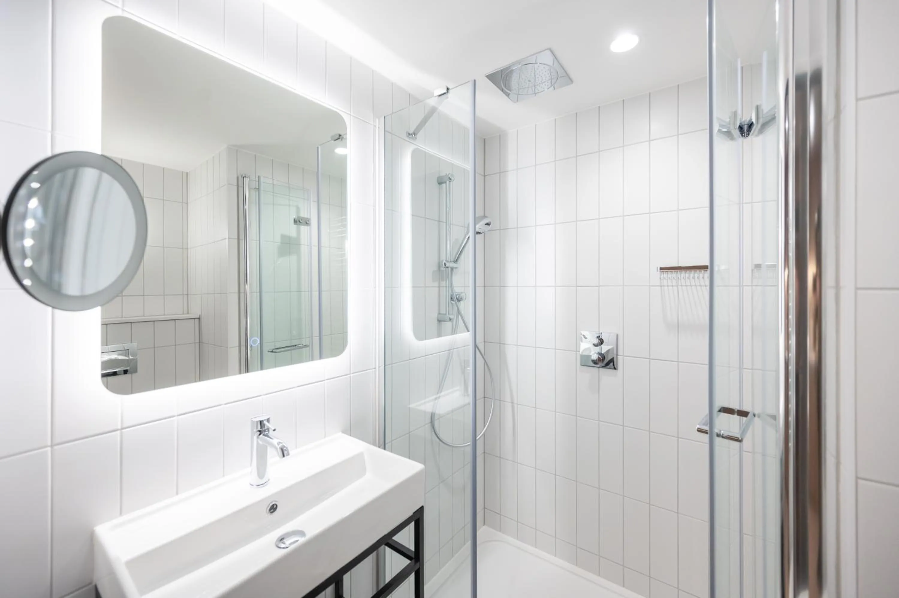 Bathroom in Wilde Cambridge City Centre