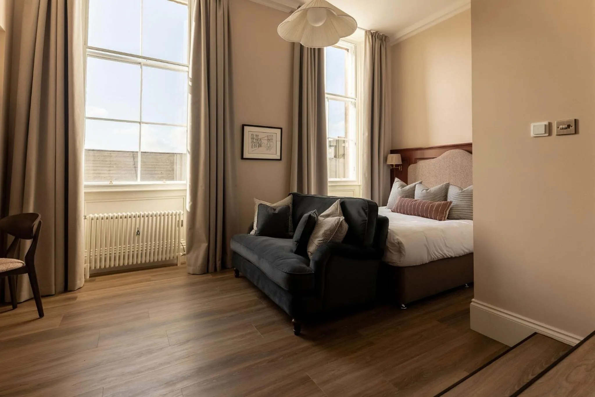 Bed in Moment George IV Bridge