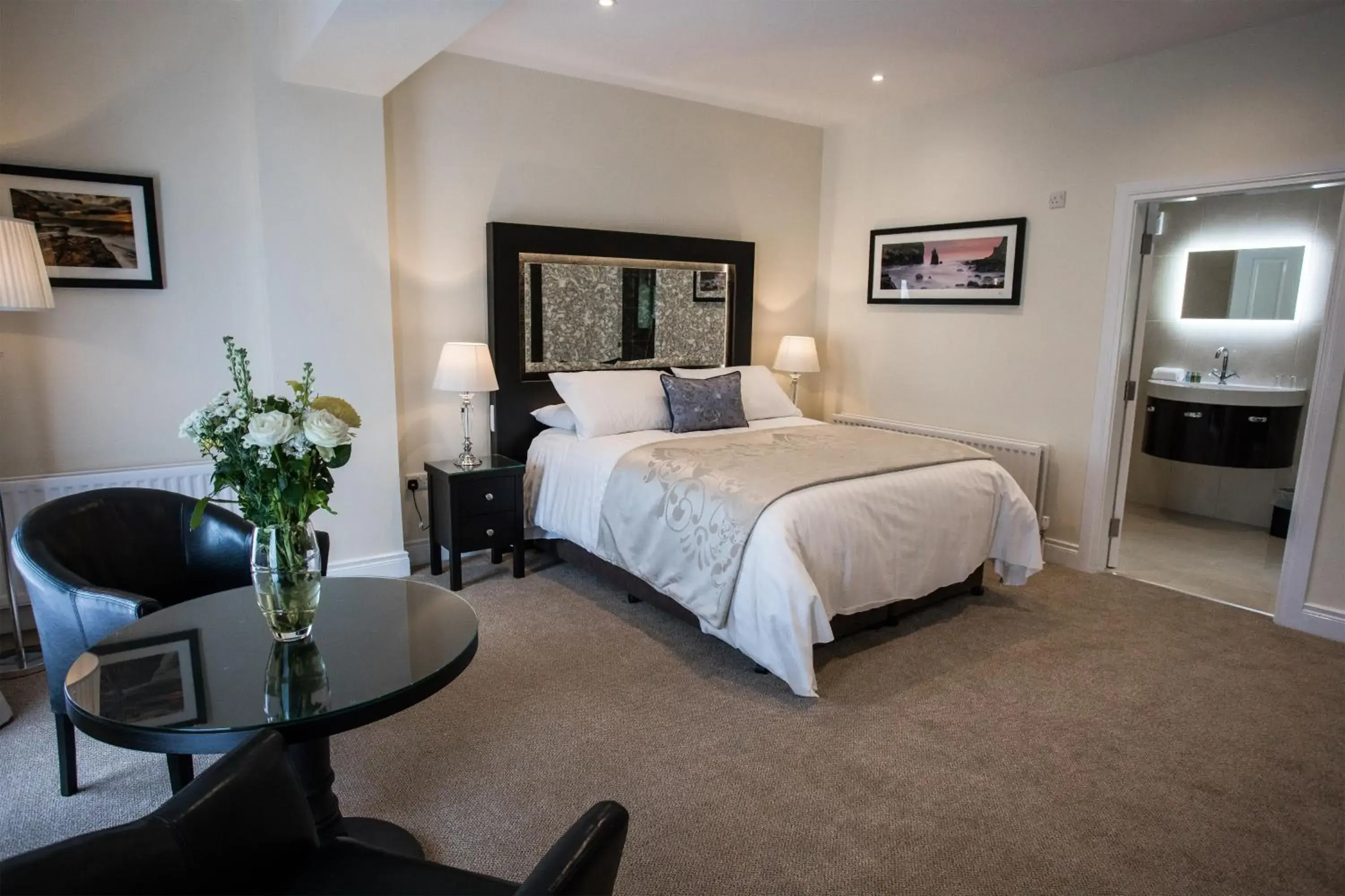 Suite - 2 Park Residence in Tullyglass House Hotel Suite - 2 Park Residence in Tullyglass House Hotel