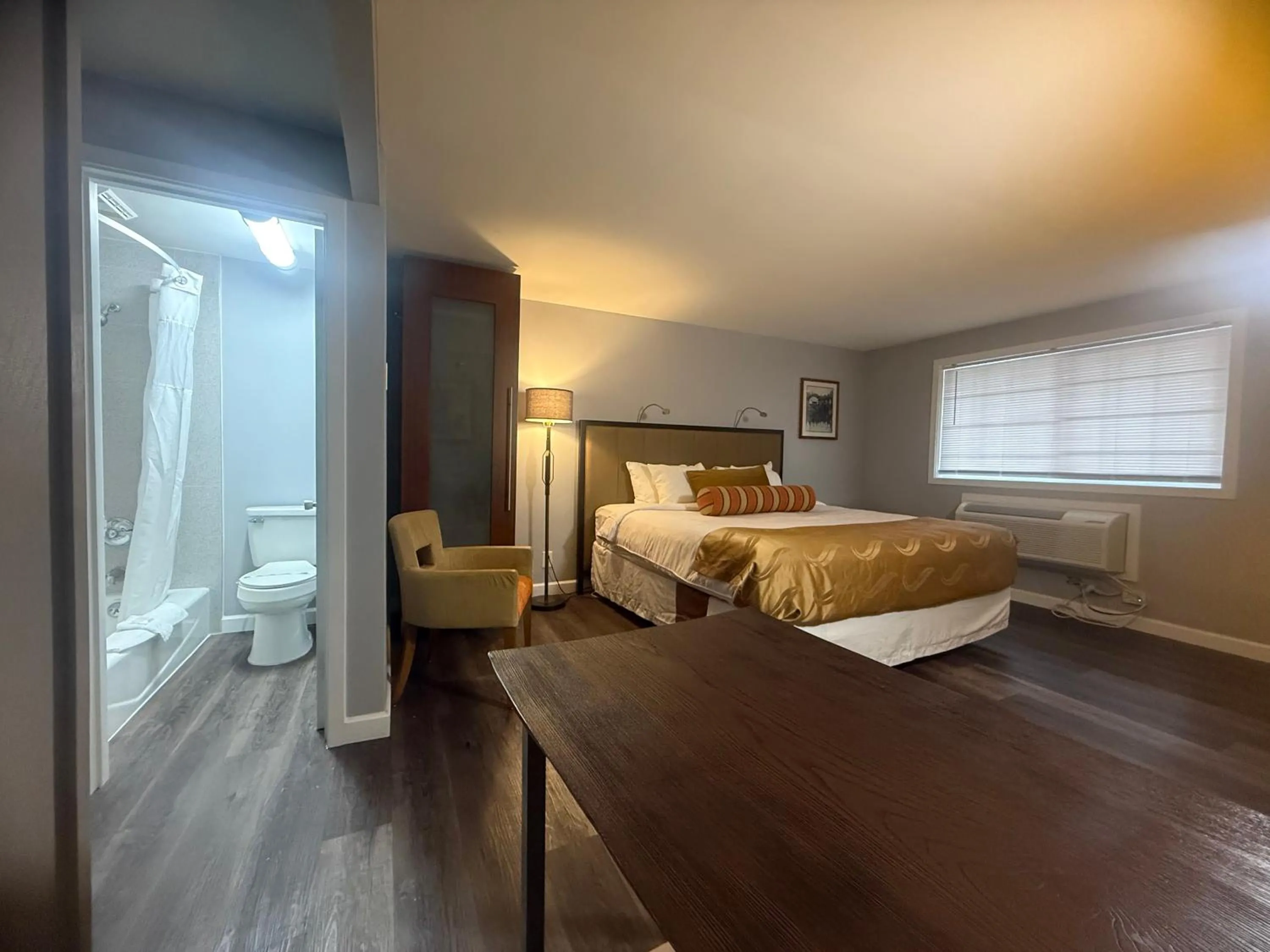 Naval Suites by FairBridge
