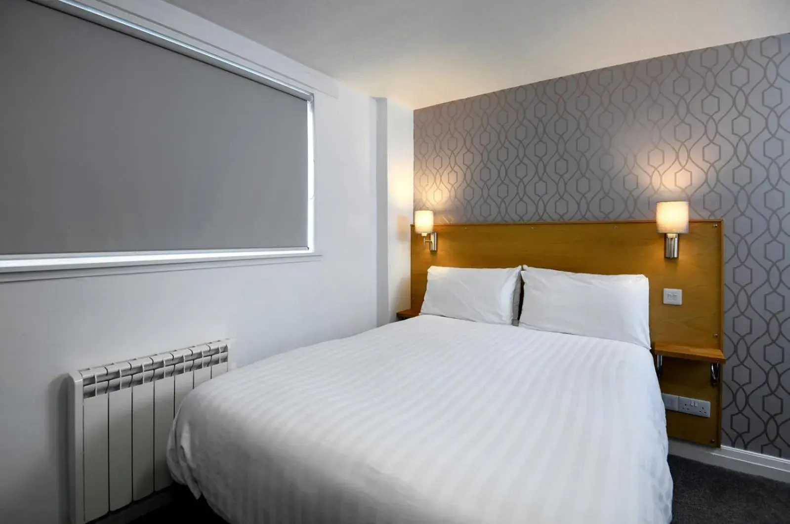 Bedroom, Bed in The Corner House Hotel Bedroom, Bed in The Corner House Hotel