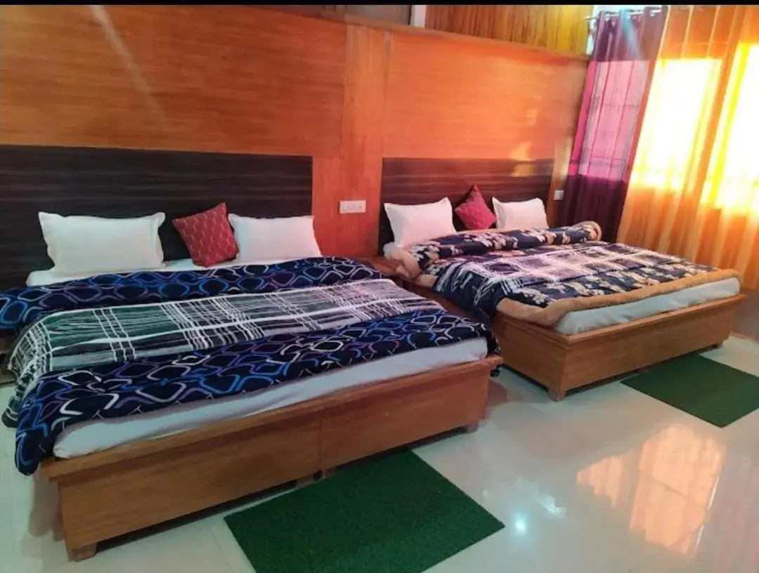 Bed in Hotel The Pine Villa Bed in Hotel The Pine Villa