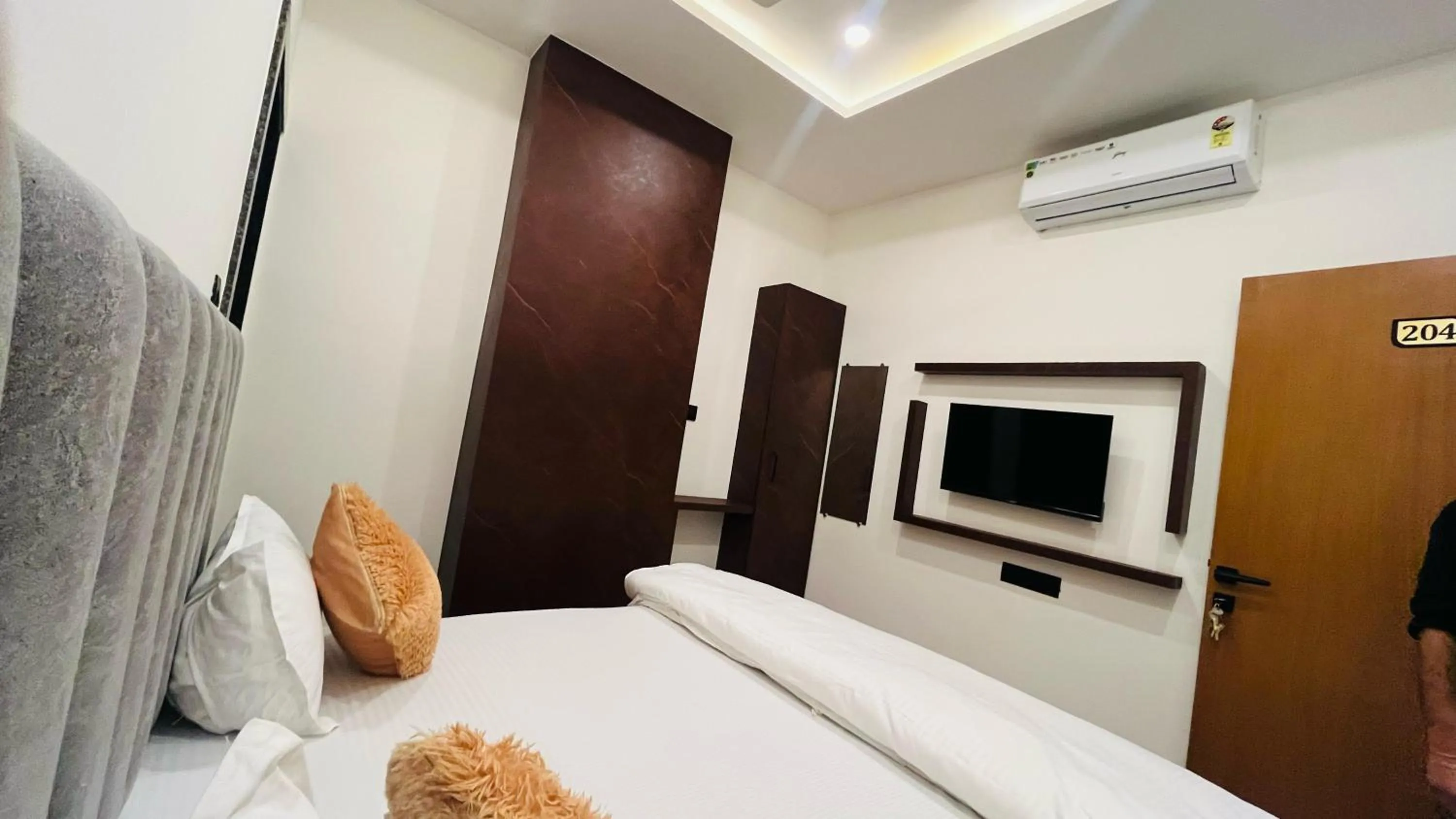 Bed in Hotel Revanta