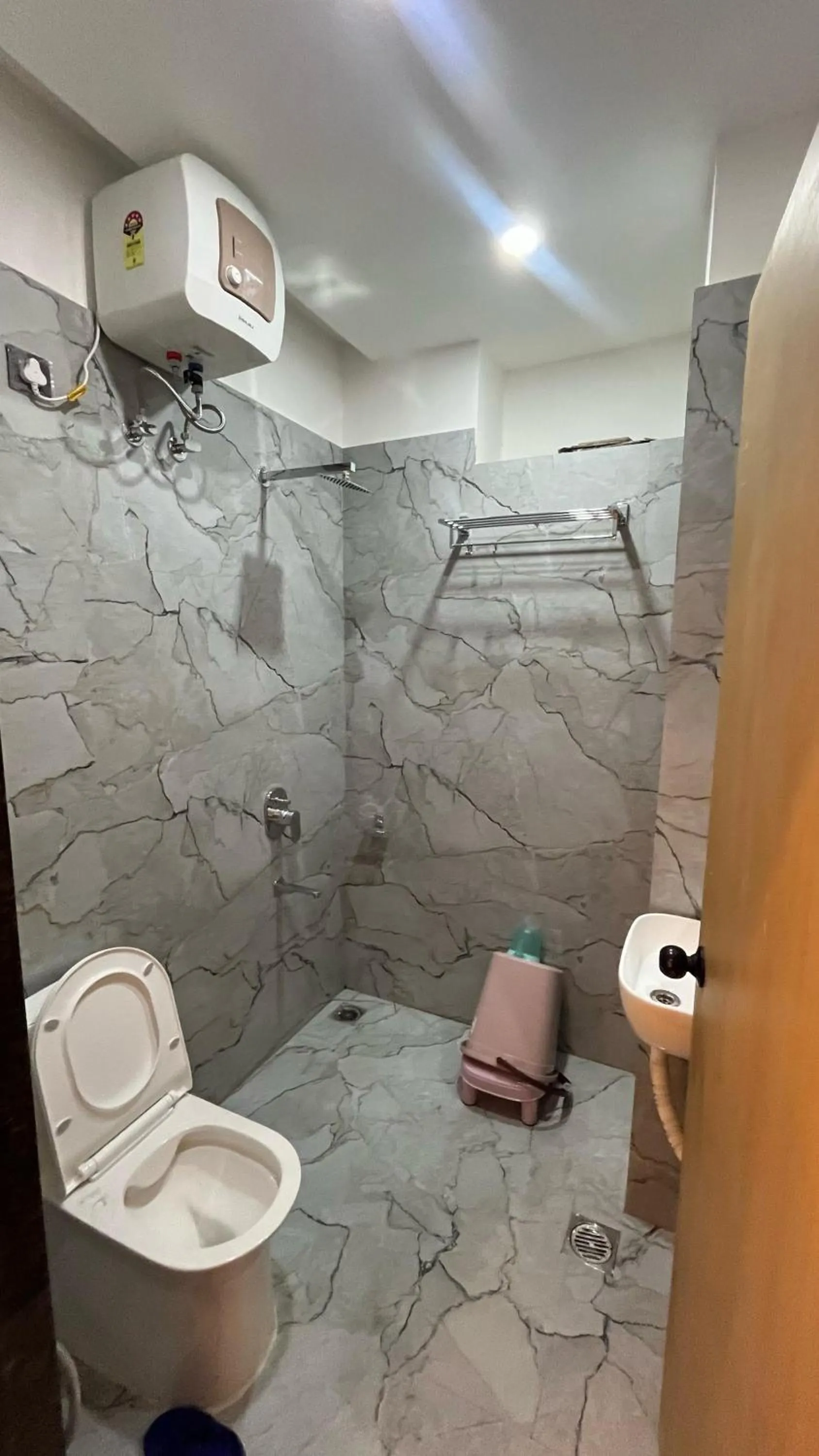 Bathroom in Hotel Revanta