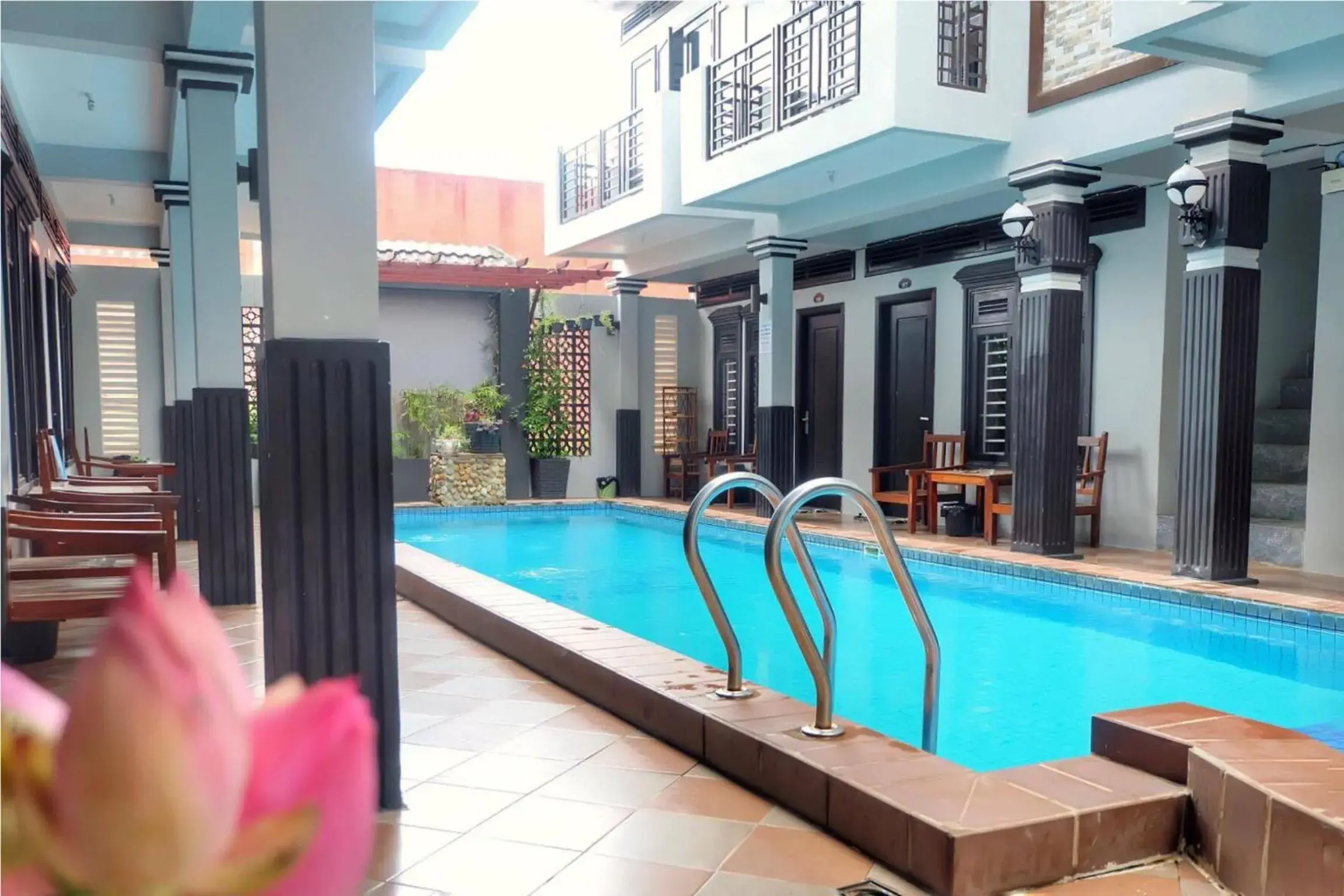 Pool view in VIBOLA Guesthouse Pool view in VIBOLA Guesthouse