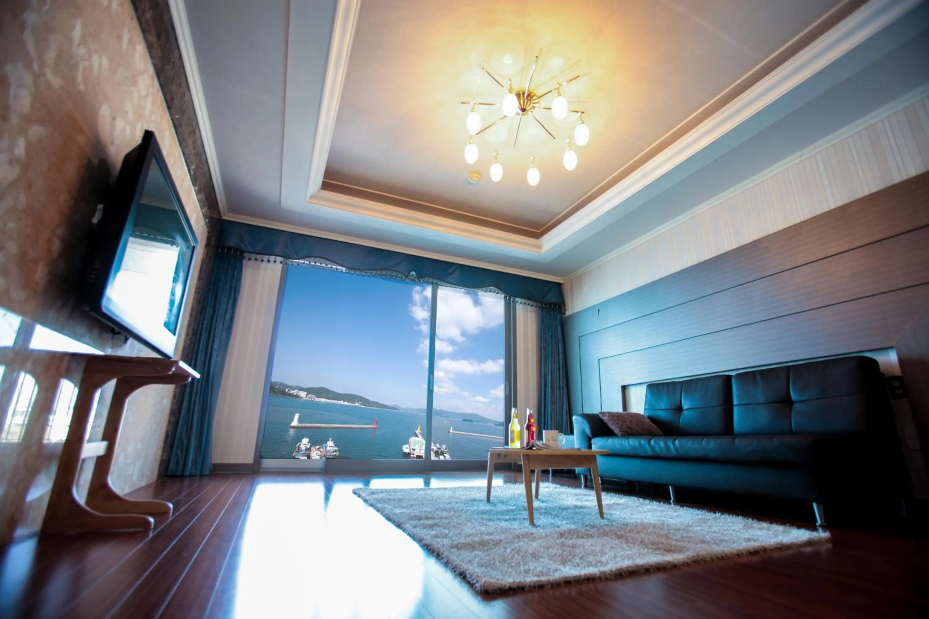Tongyeong Bay Condo Hotel