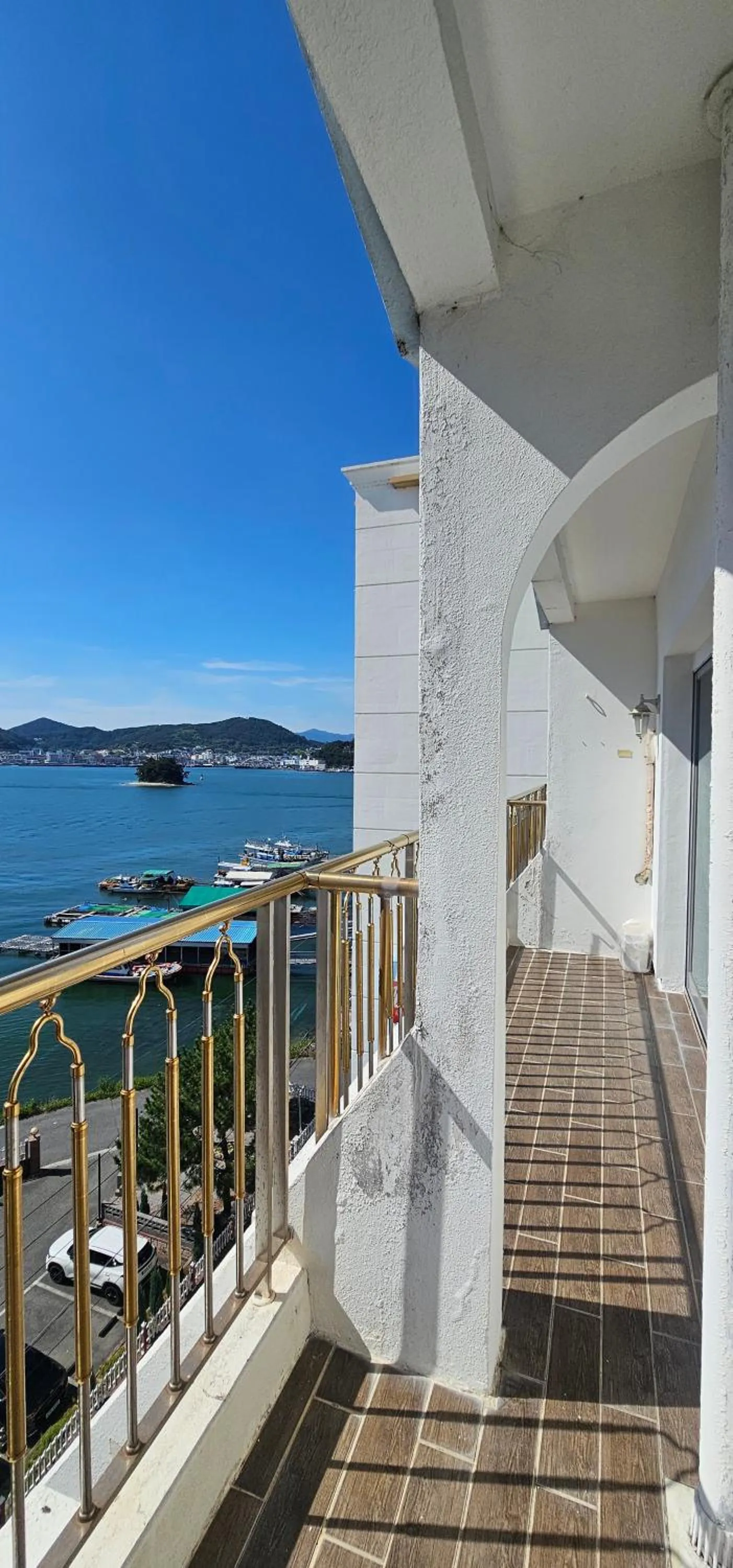 Tongyeong Bay Condo Hotel