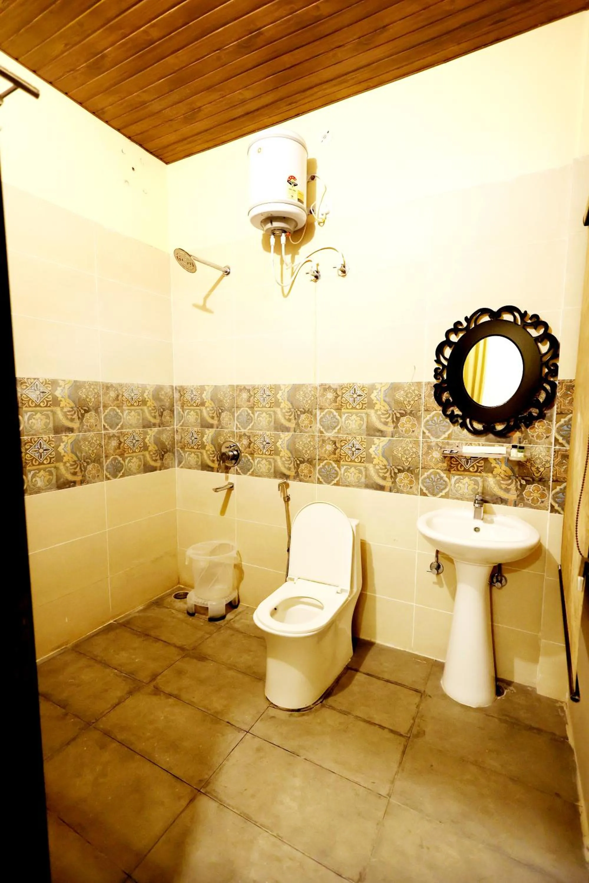 Bathroom in Hari Mahal Resort