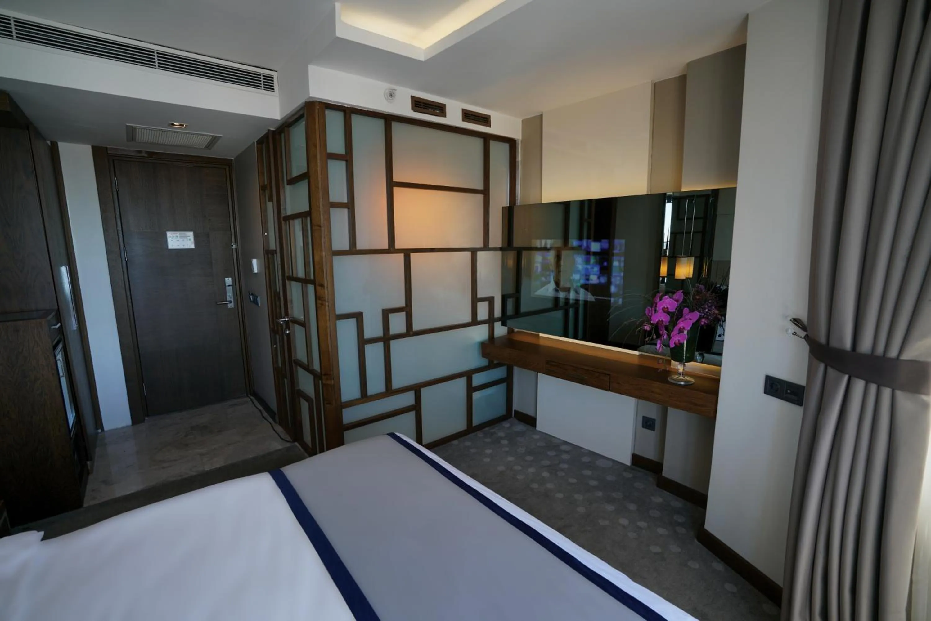 Decorative detail, Bed in The Biancho Hotel Pera