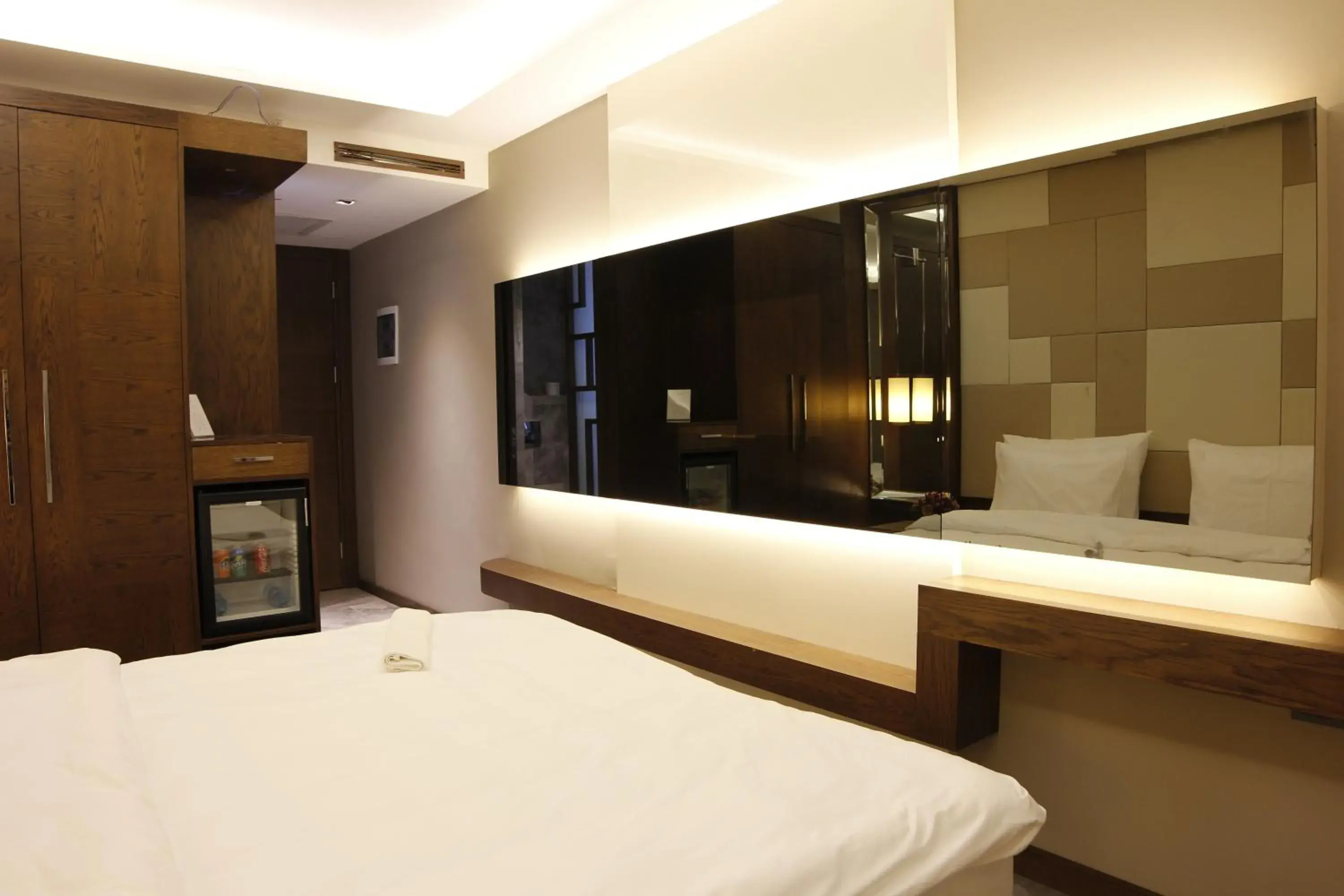 Bedroom, Bed in The Biancho Hotel Pera Bedroom, Bed in The Biancho Hotel Pera