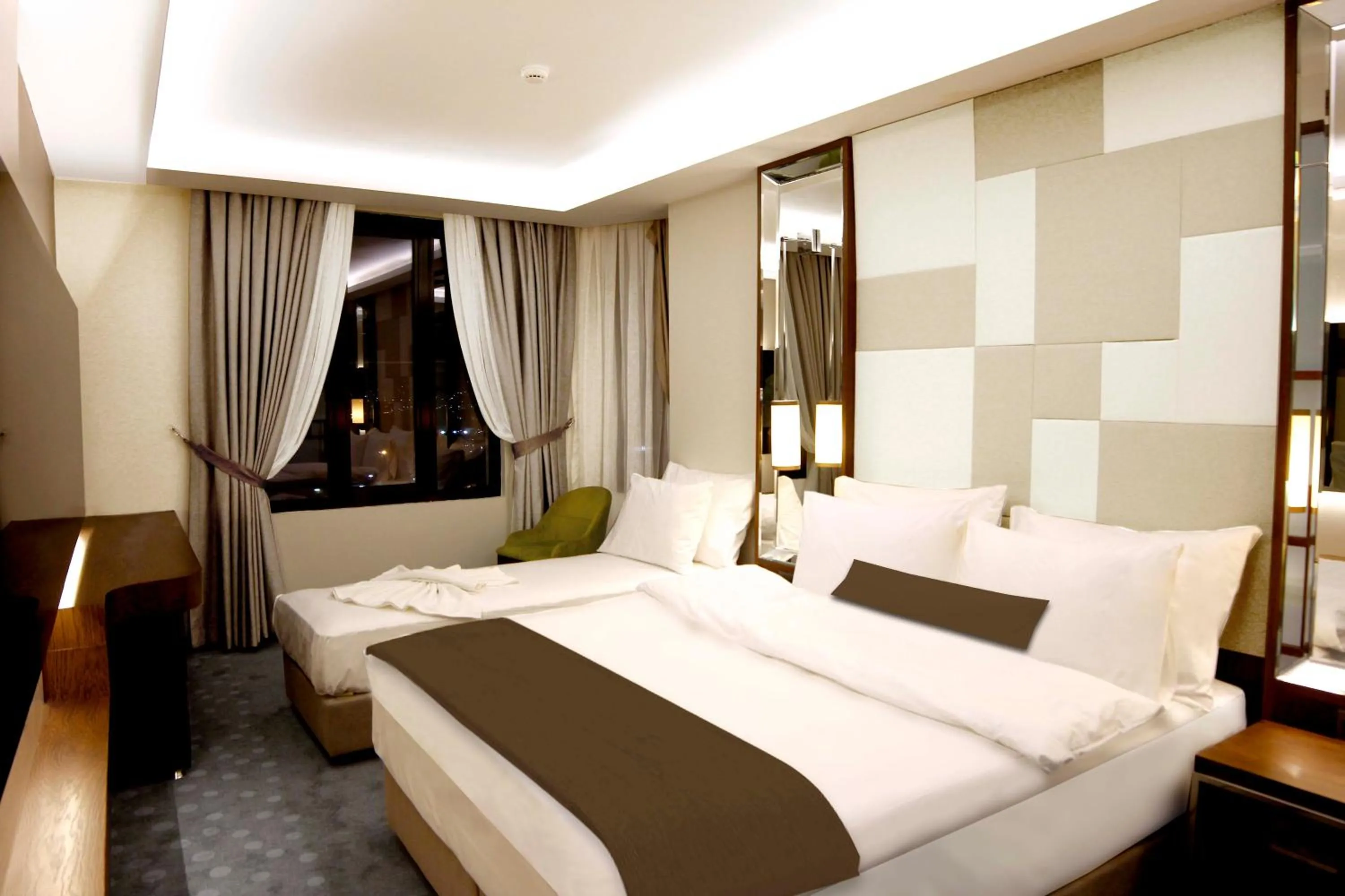 Photo of the whole room, Bed in The Biancho Hotel Pera