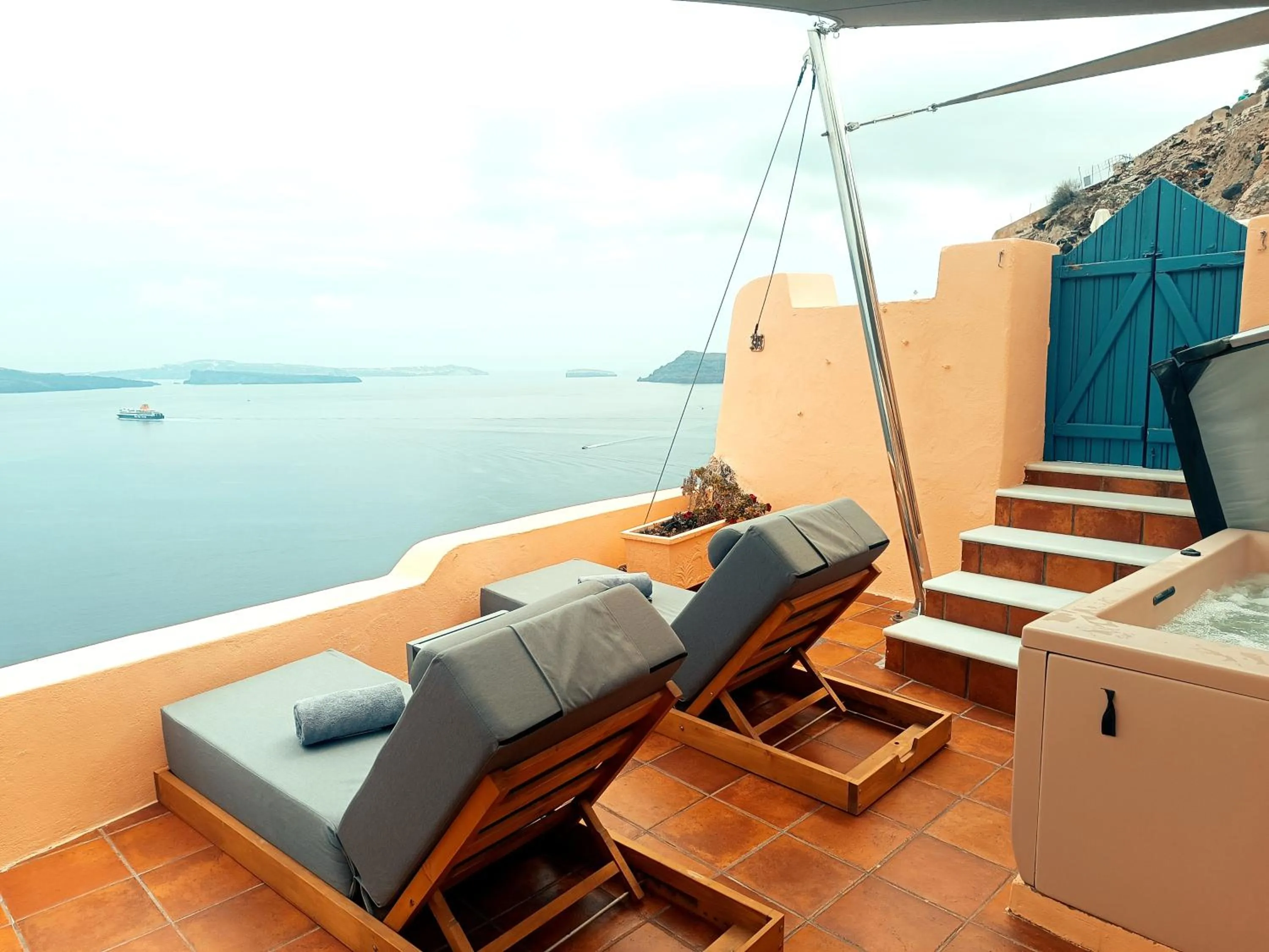 Patio in Horizon Aeifos Suites