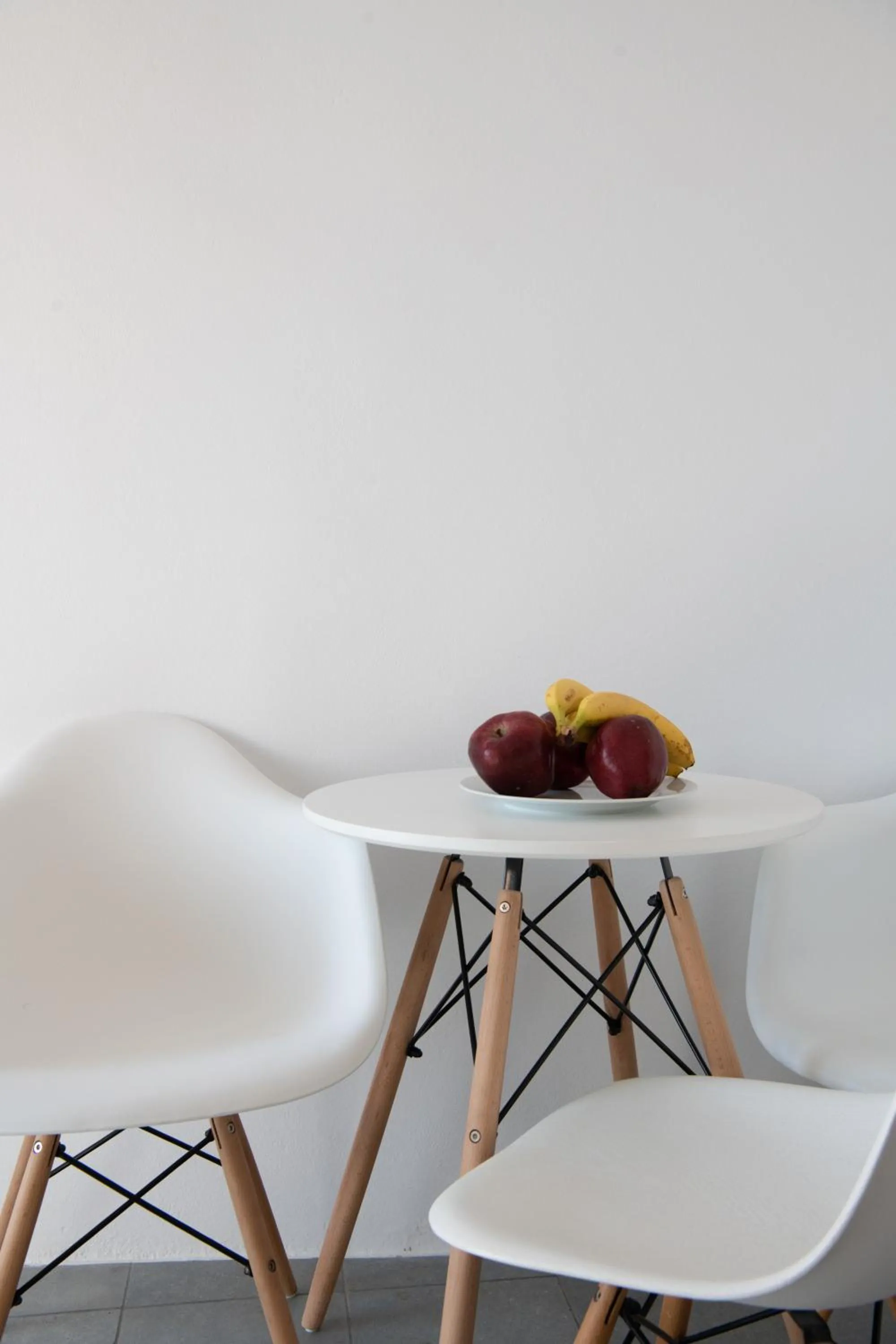 Dining area in Horizon Aeifos Suites