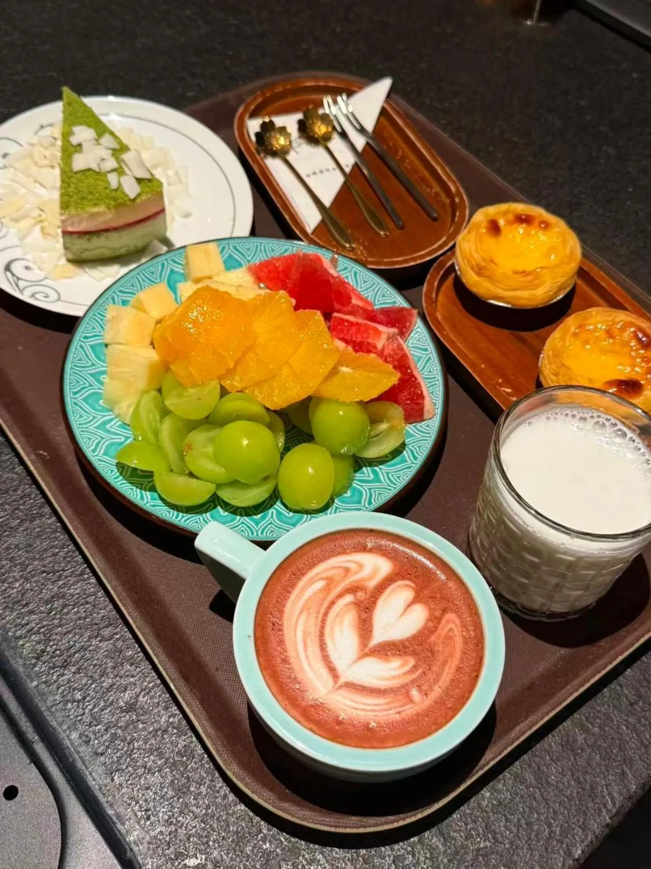 Breakfast in Dali Qingmai Seaview Resort