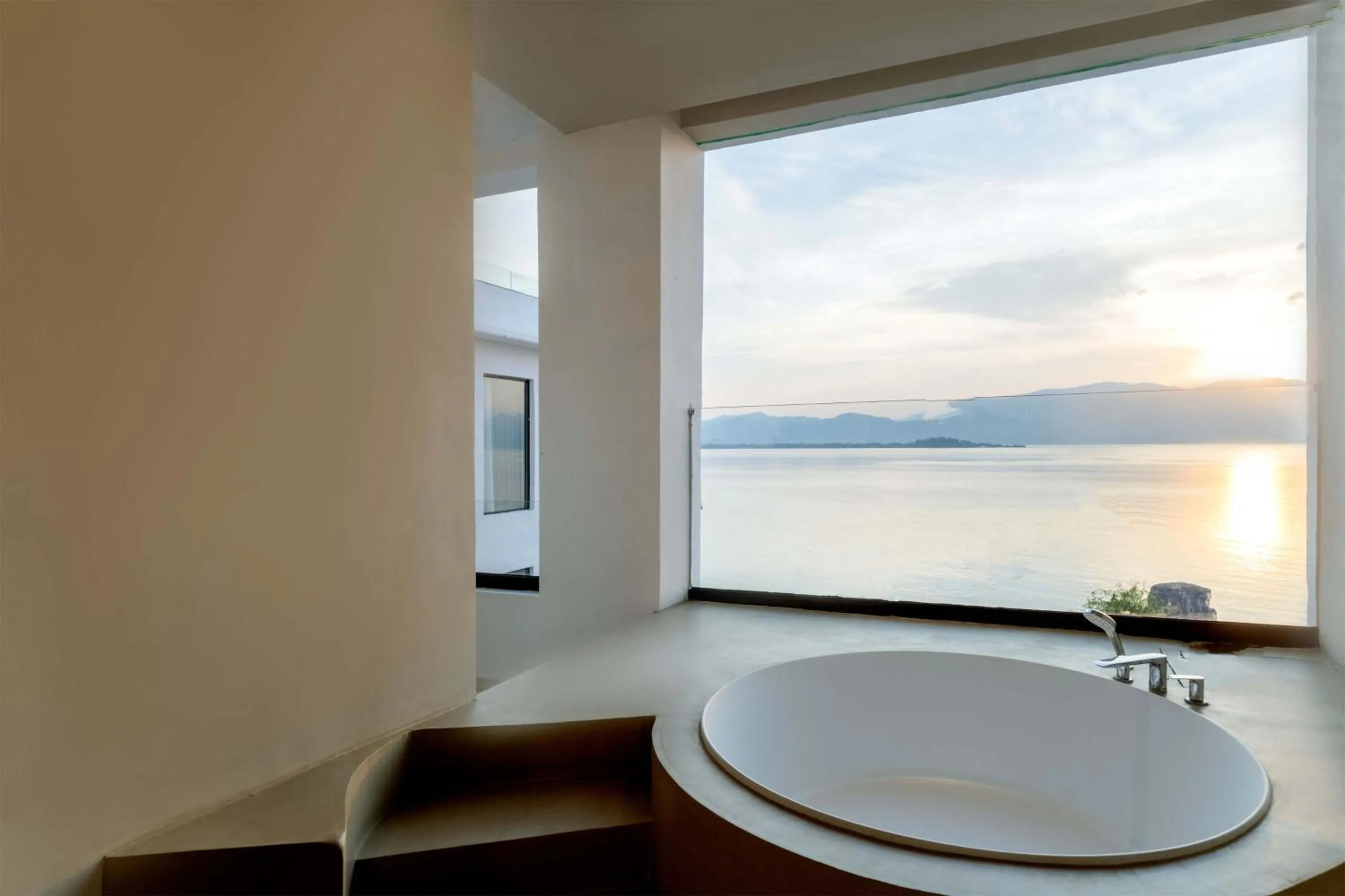 Natural landscape in Dali Qingmai Seaview Resort