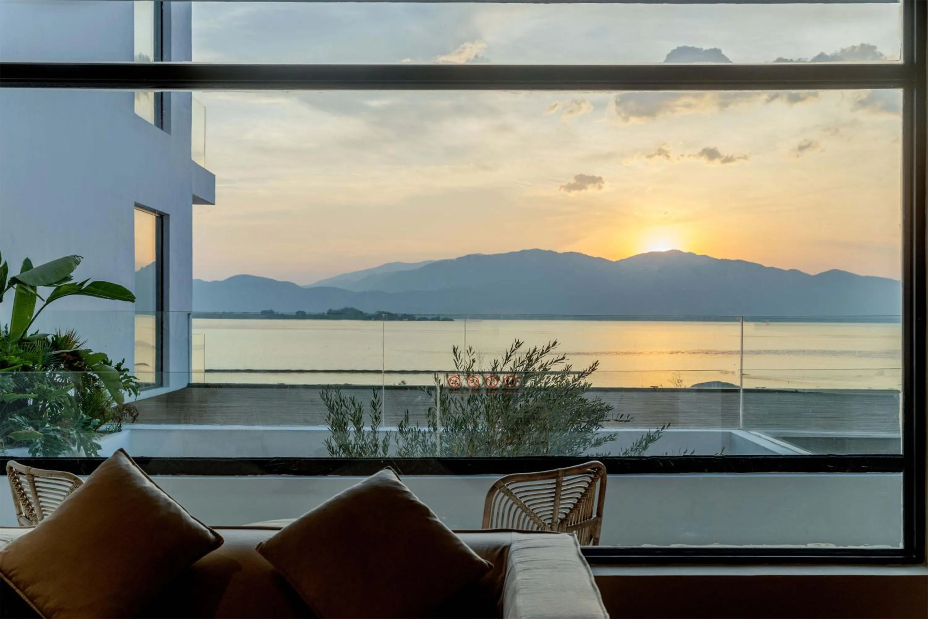 View (from property/room) in Dali Qingmai Seaview Resort