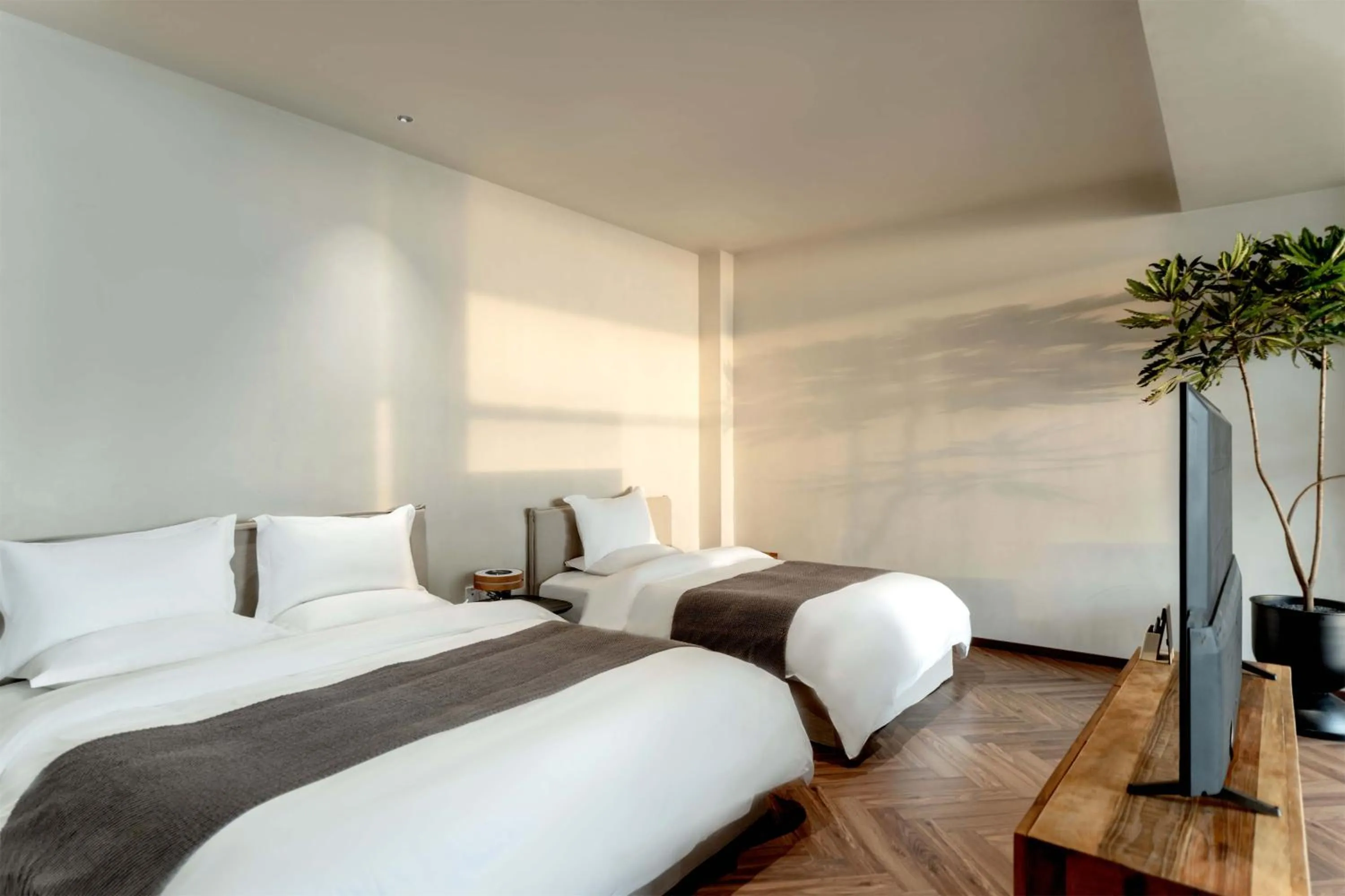 Bed in Dali Qingmai Seaview Resort