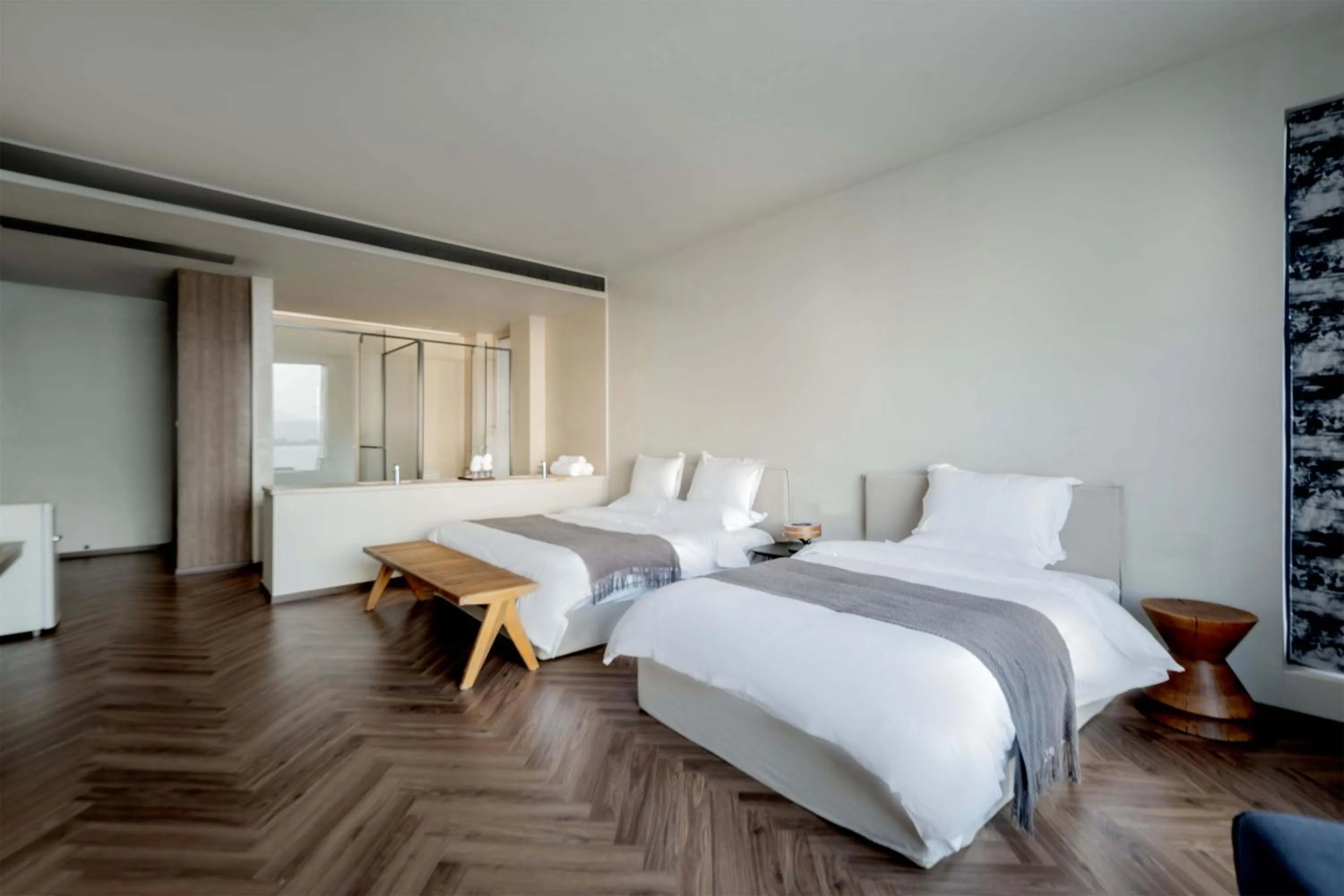 Bed in Dali Qingmai Seaview Resort