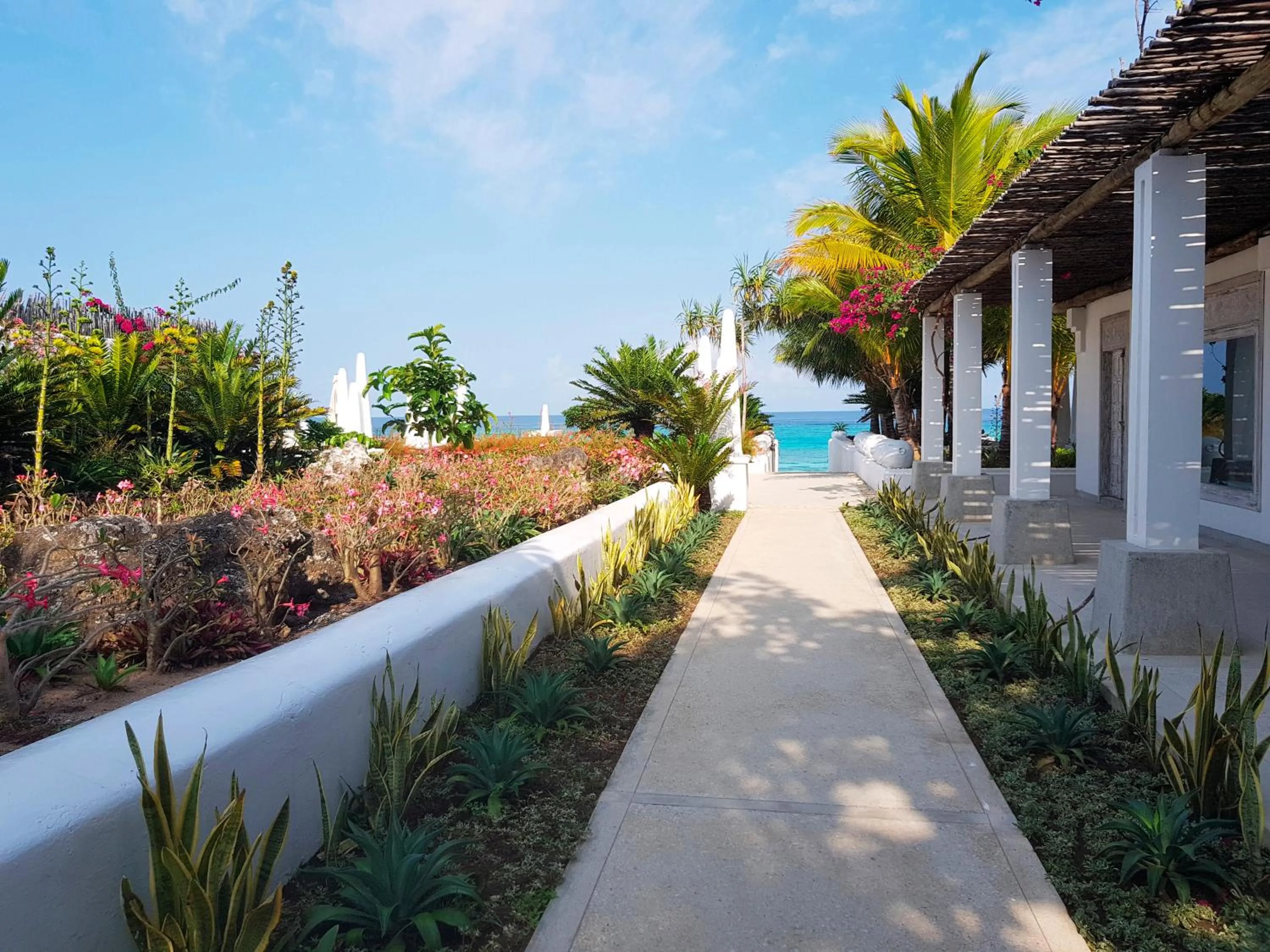 Restaurant/places to eat in The Aiyana Resort & Spa