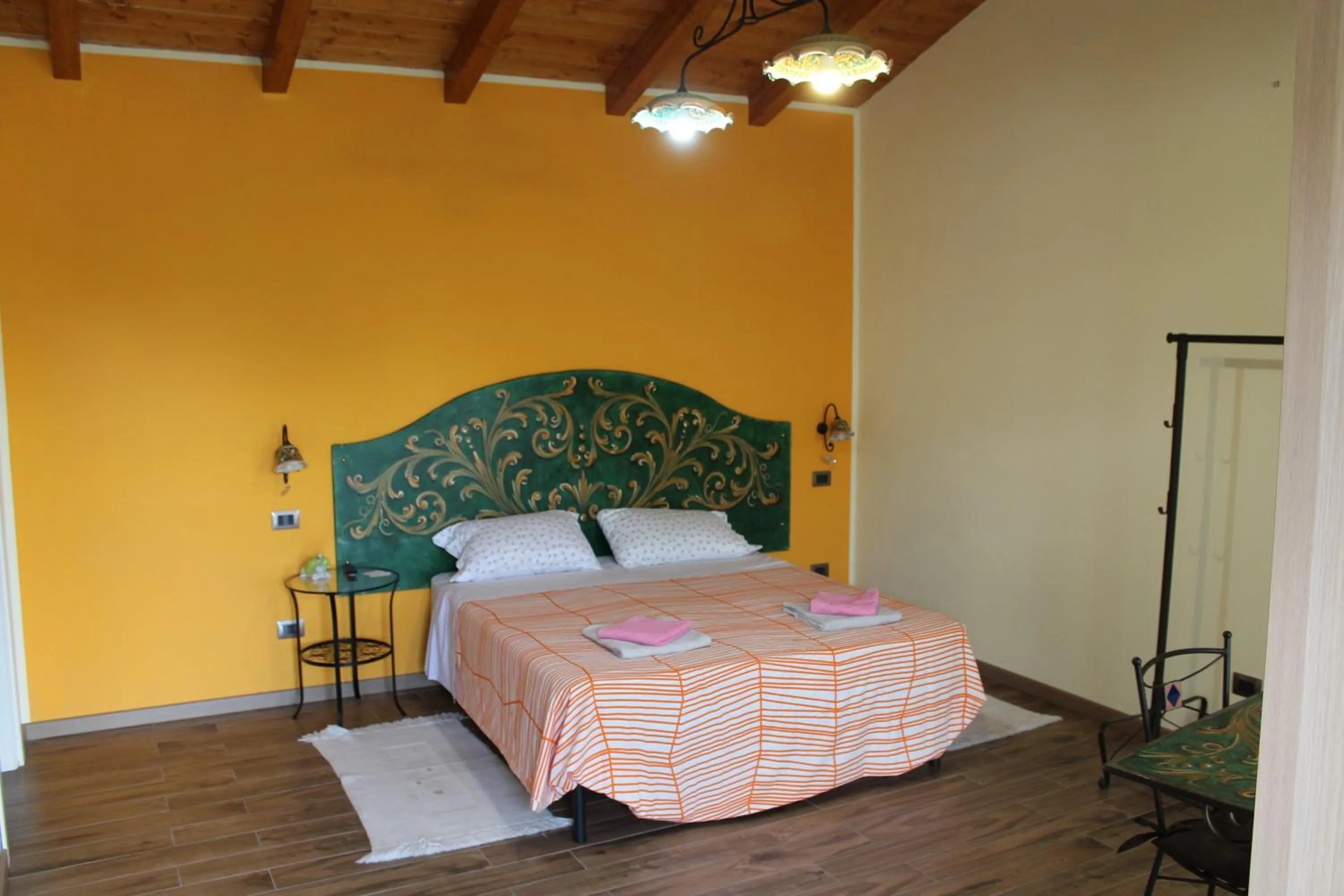 Photo of the whole room, Bed in B&B La Tartaruga