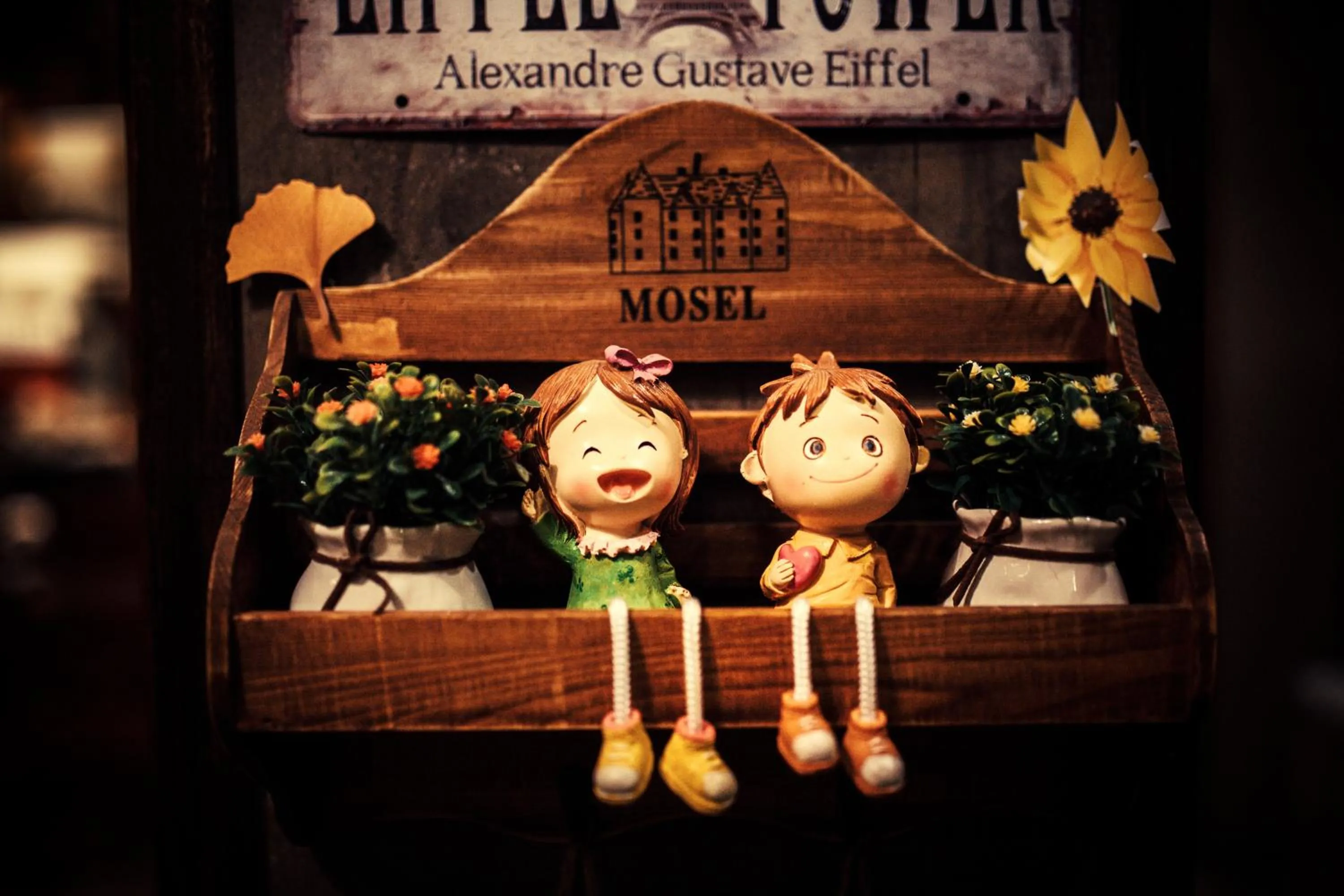 Decorative detail in Hotel California Zhangjiajie