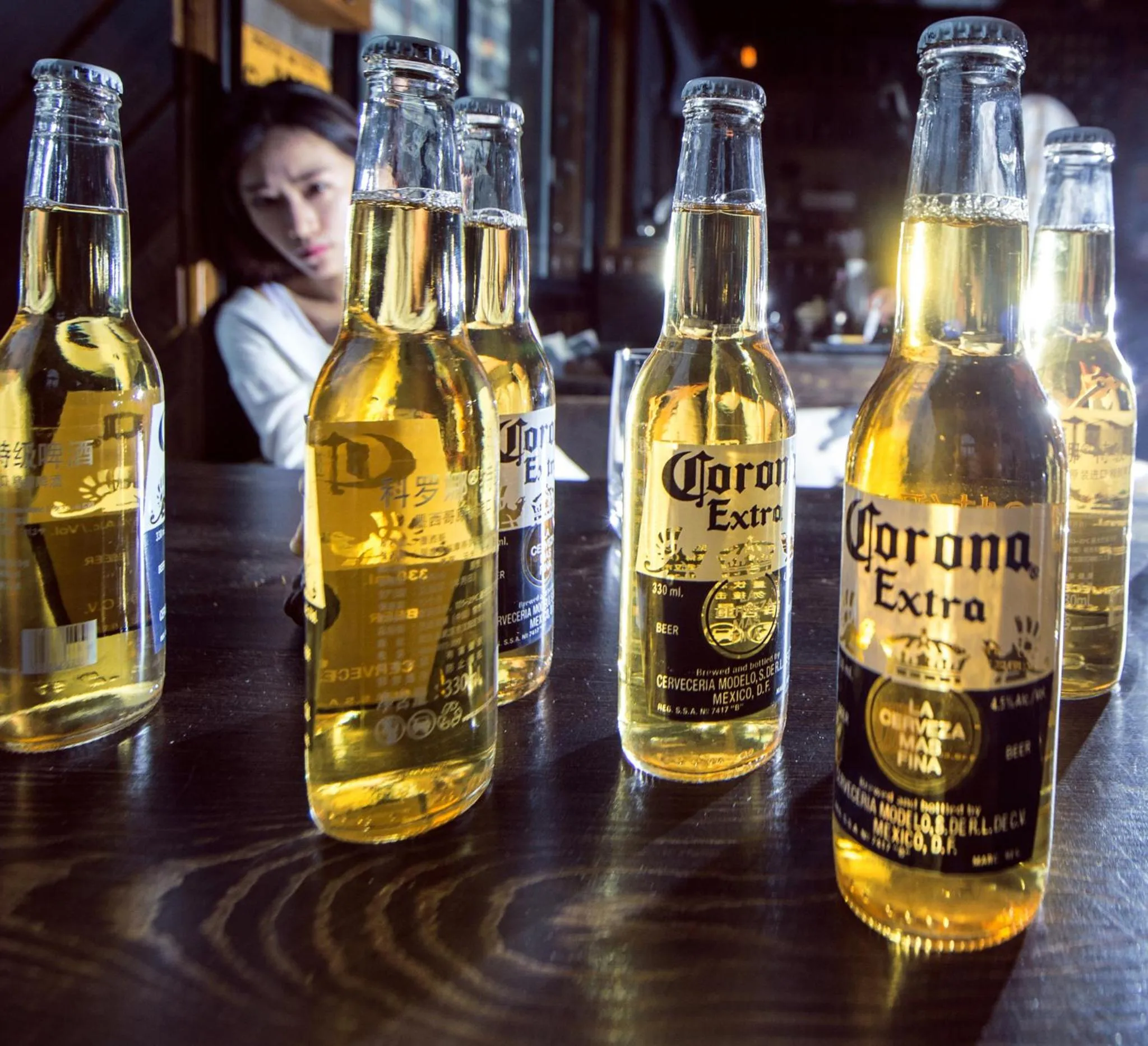 People in Hotel California Zhangjiajie