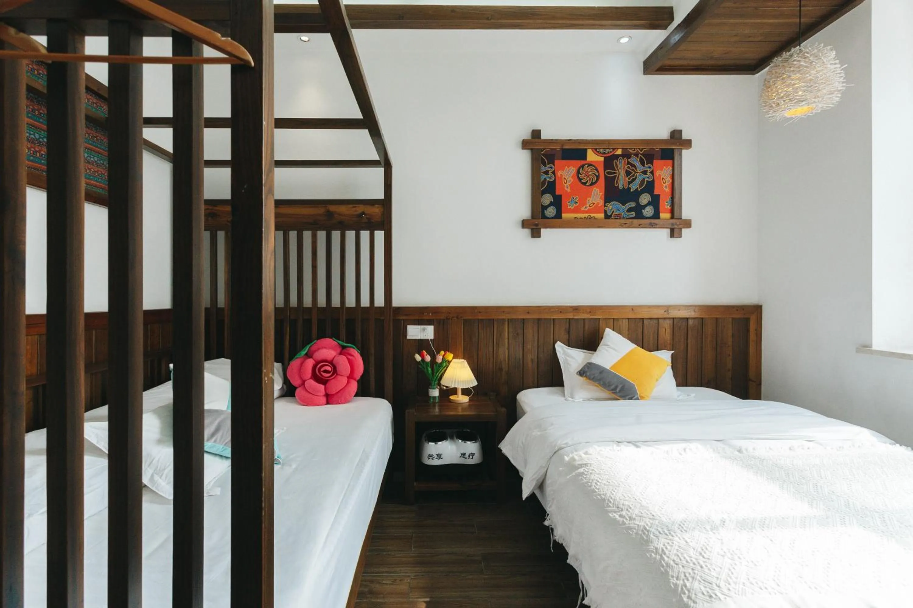 Bedroom, Bed in Hotel California Zhangjiajie