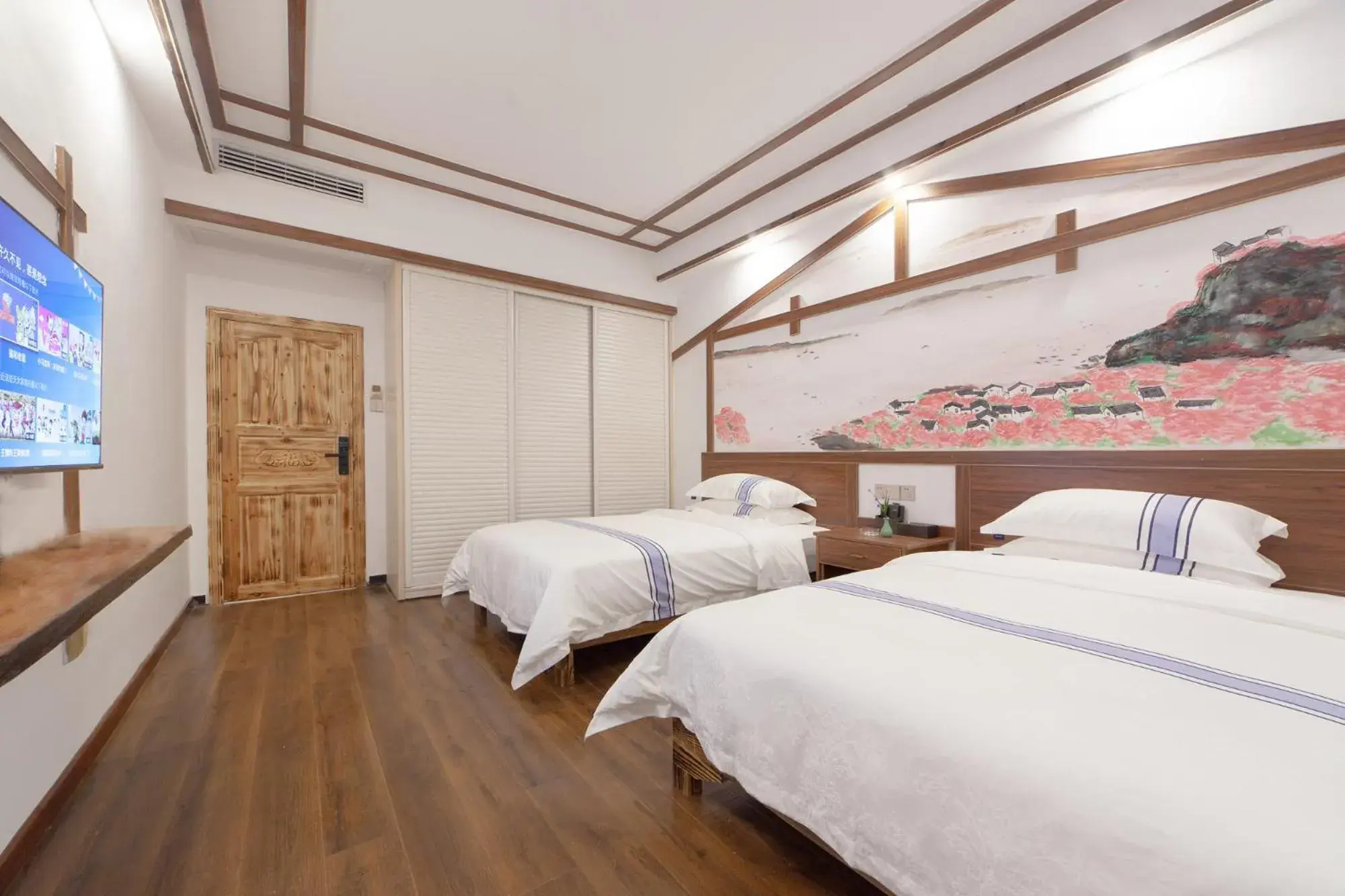 Standard Double or Twin Room in Hotel California Zhangjiajie Standard Double or Twin Room in Hotel California Zhangjiajie