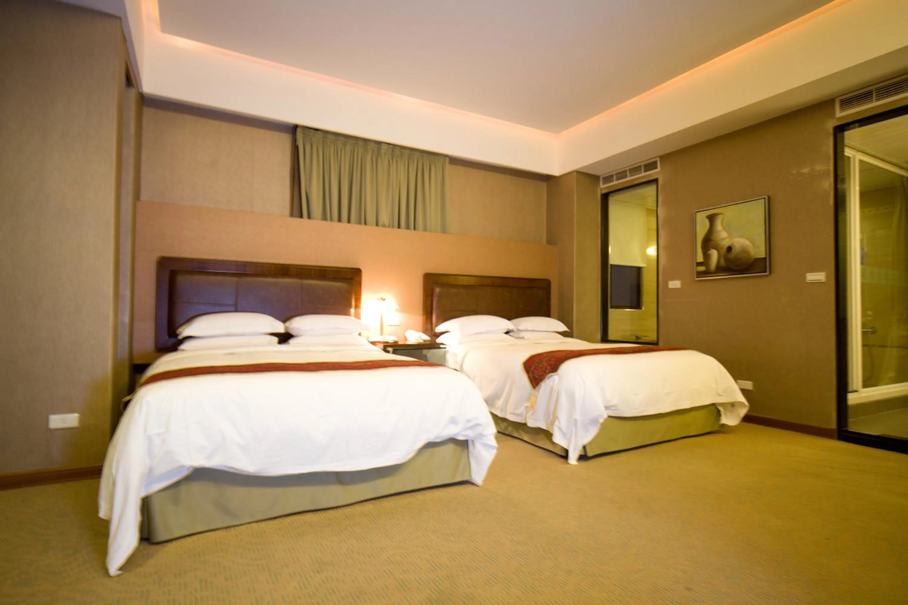 Bedroom, Bed in Resort One Hotel