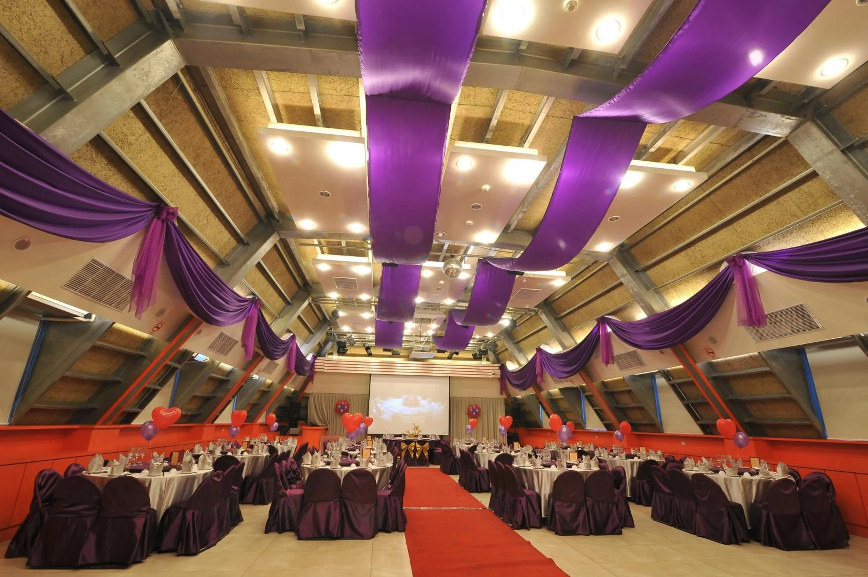 Banquet/Function facilities in Resort One Hotel