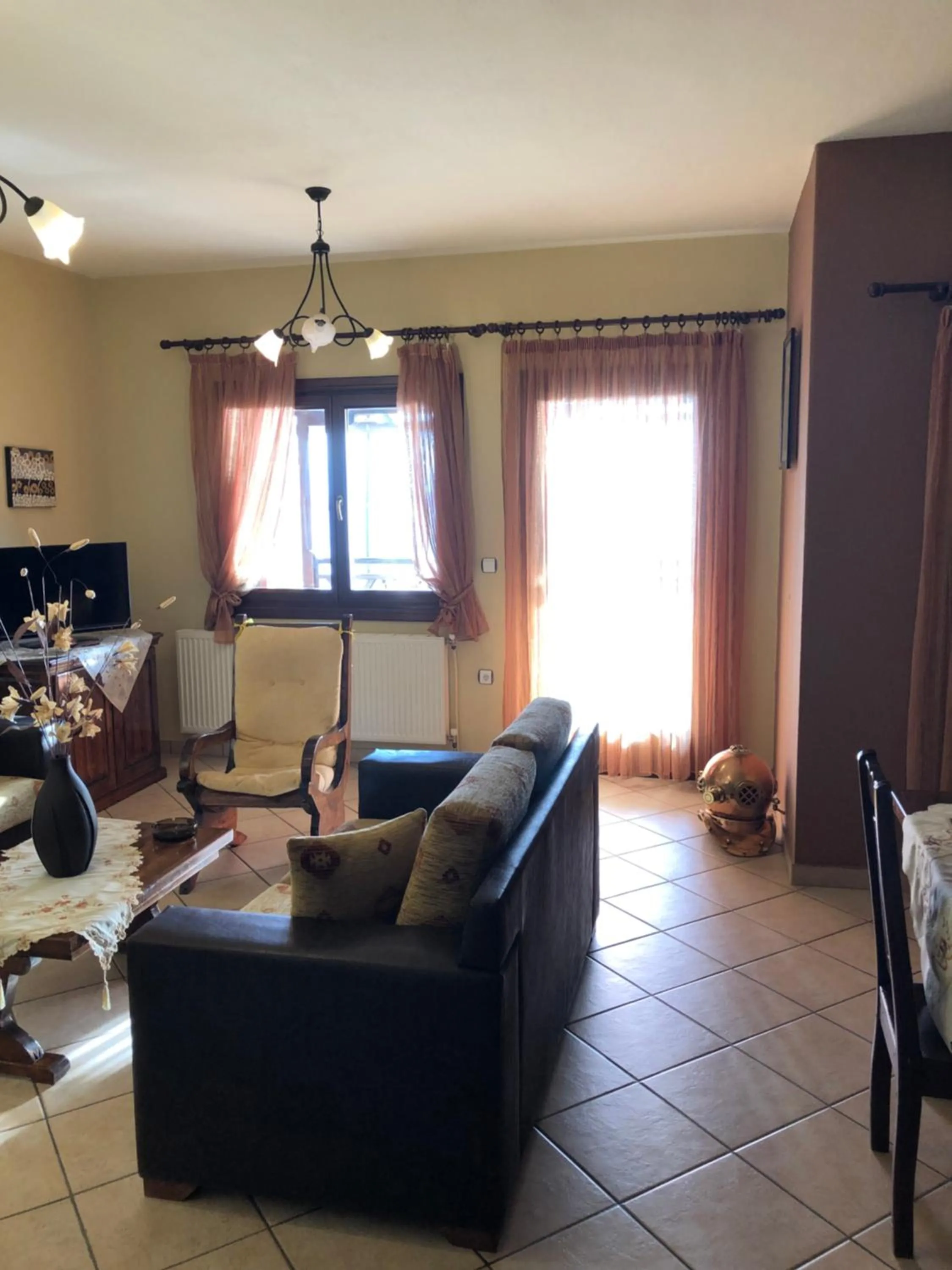 Dione Apartments
