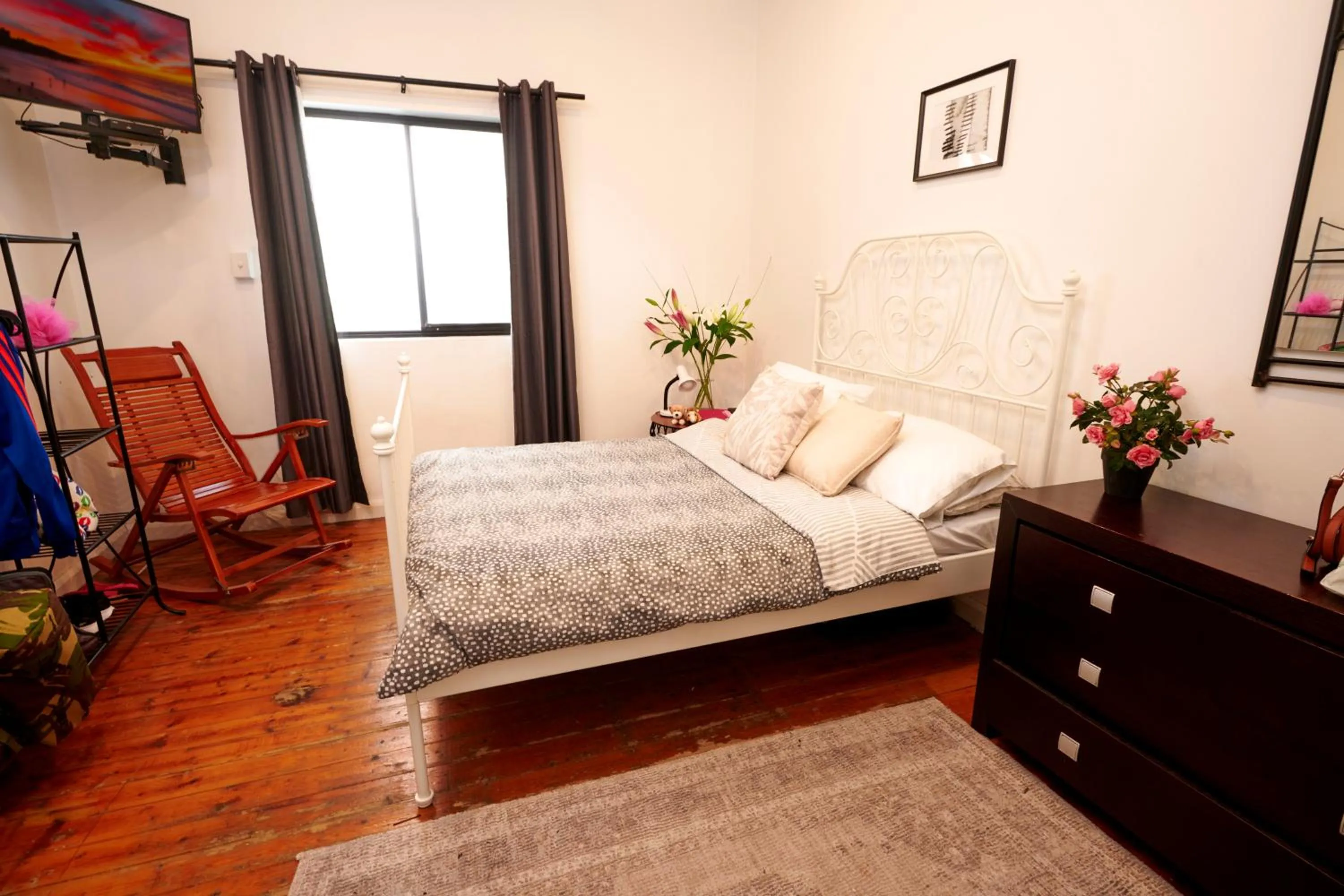 Bed in PodBed Coogee Beachside