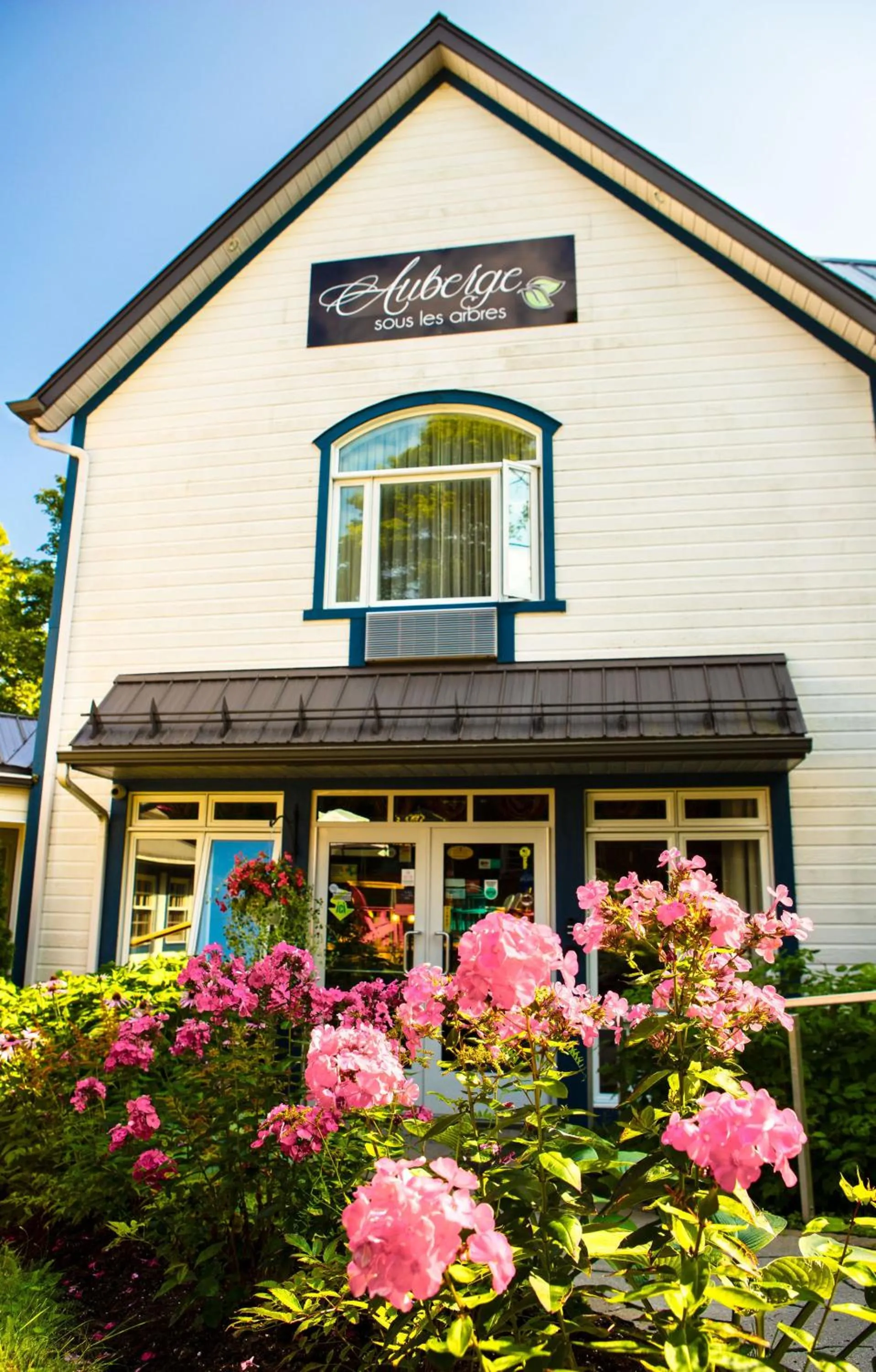 Property building in Auberge Sous les Arbres