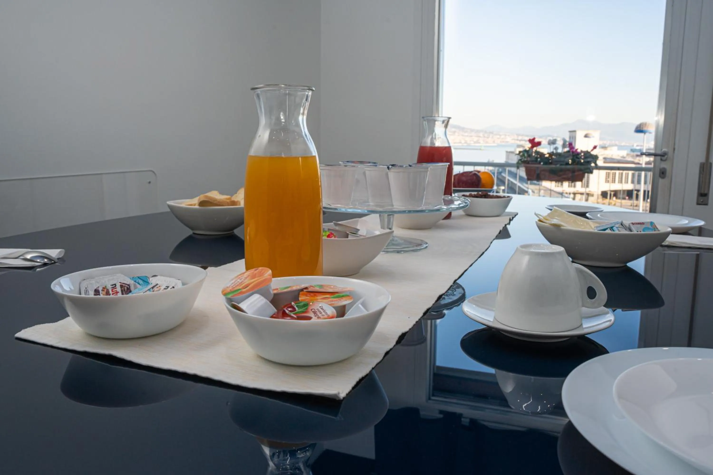 Food in Skyhouse Beverello