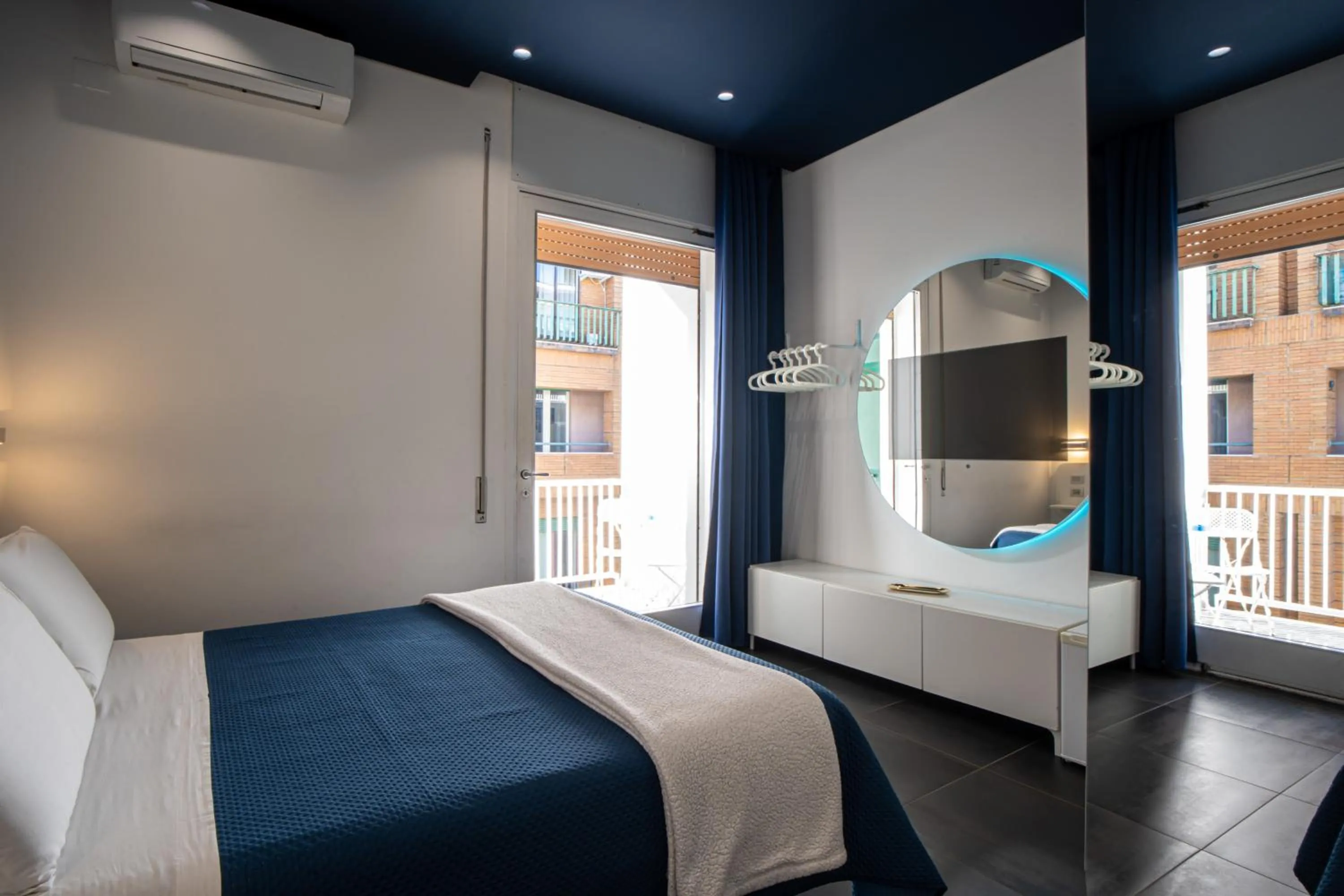 TV and multimedia, Bed in Skyhouse Beverello