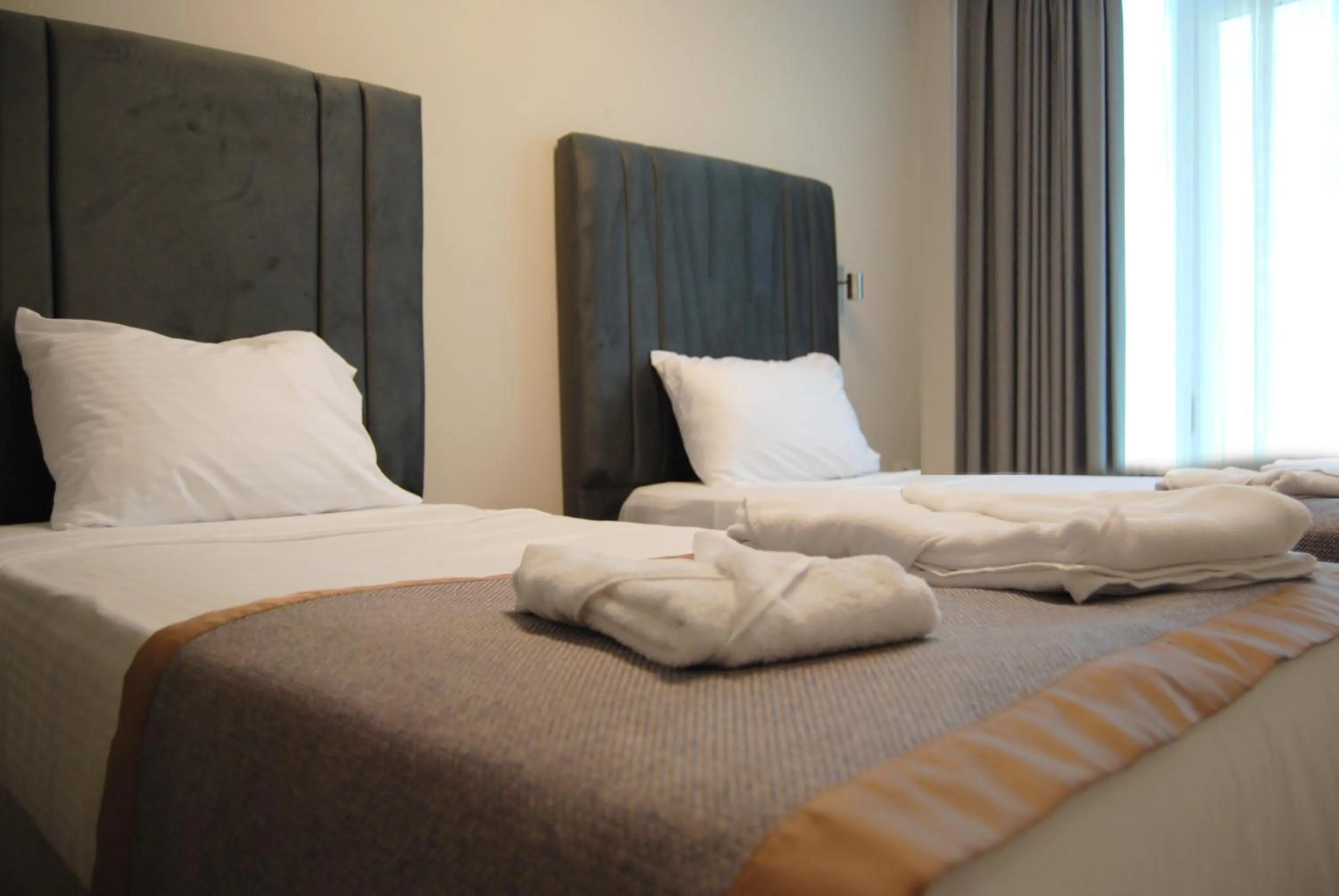 Photo of the whole room, Bed in All Inn Hotel