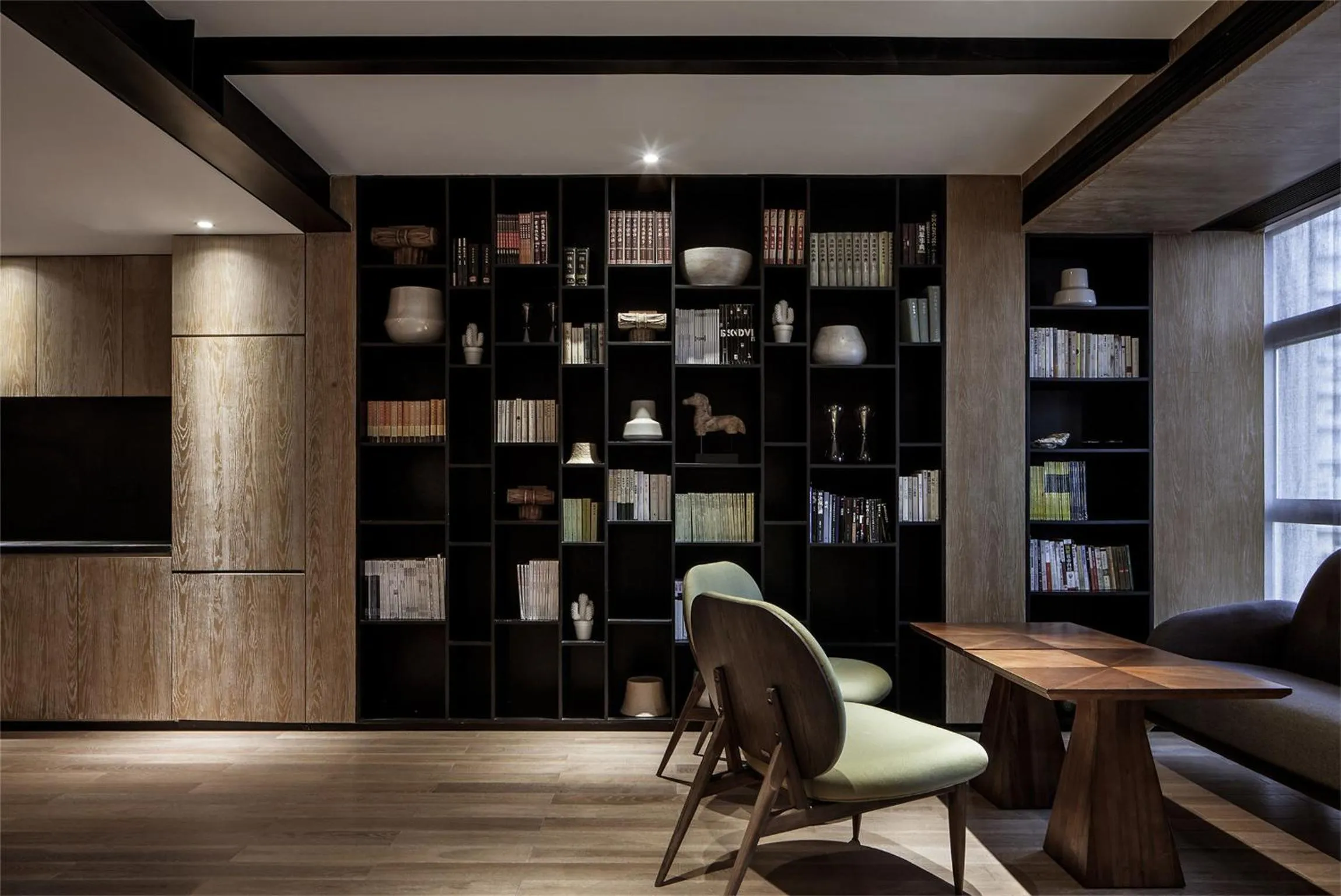 Facade/entrance in David's Deer Hotel