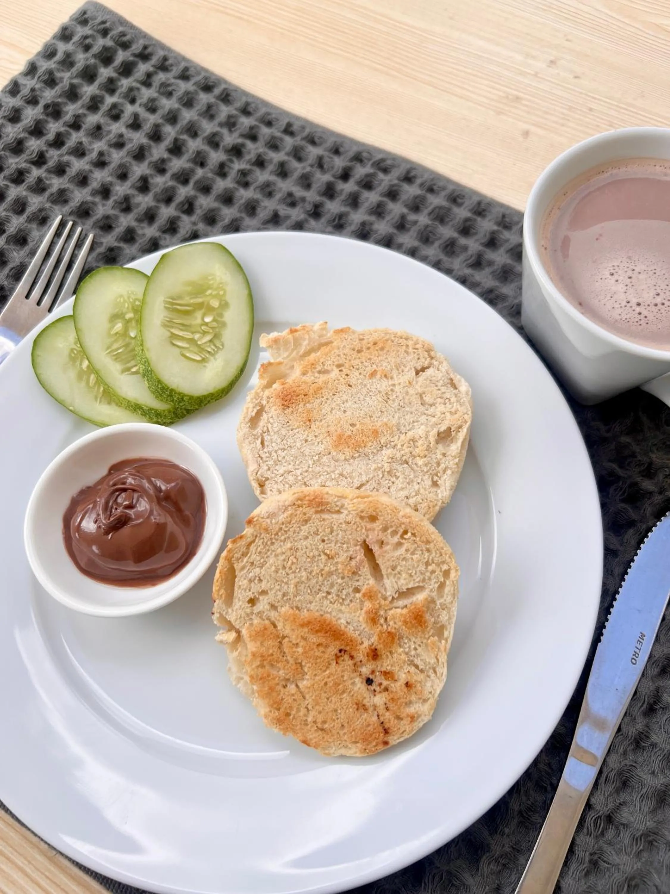 Breakfast in La Palme