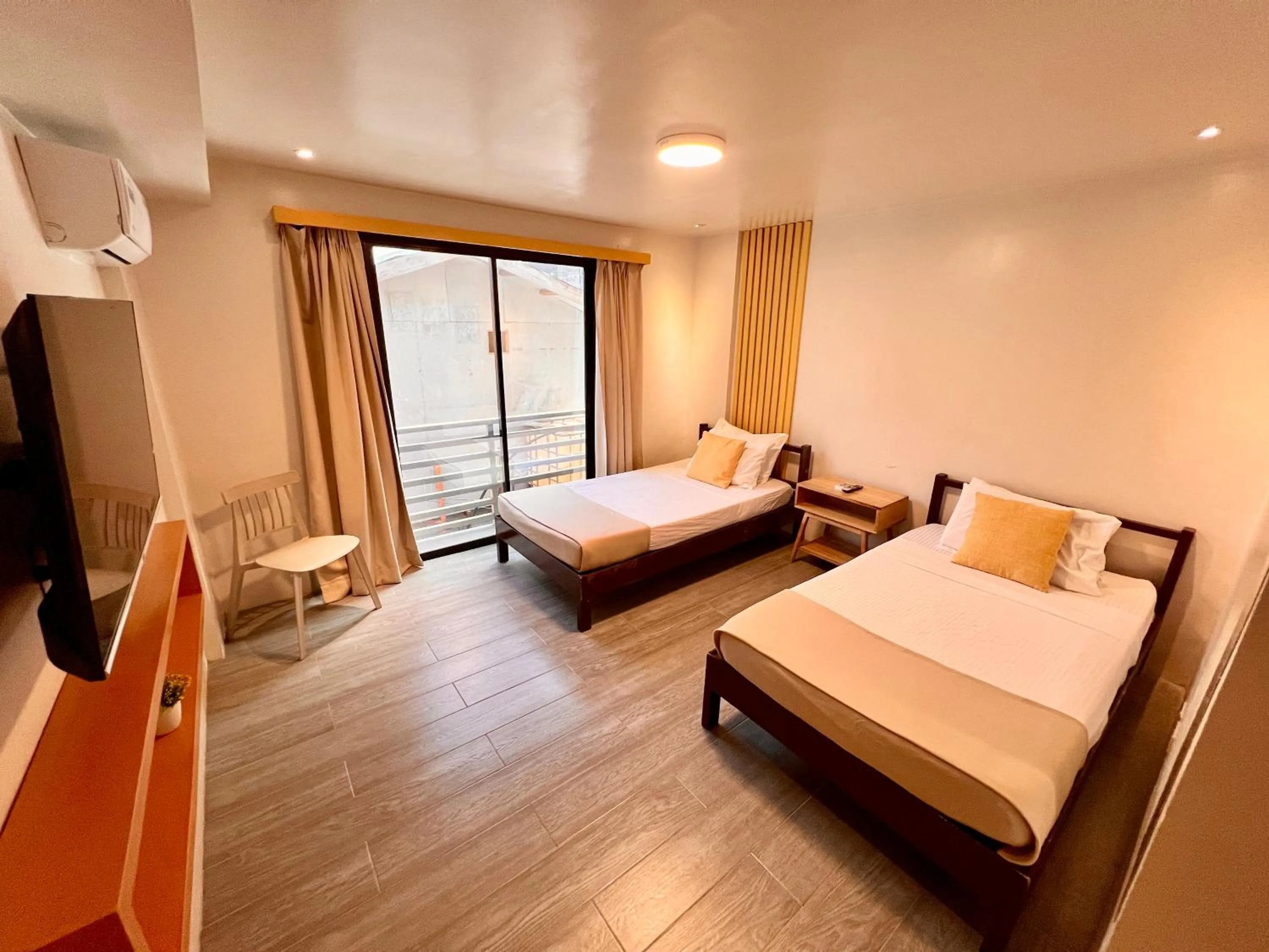 Photo of the whole room, Bed in La Palme