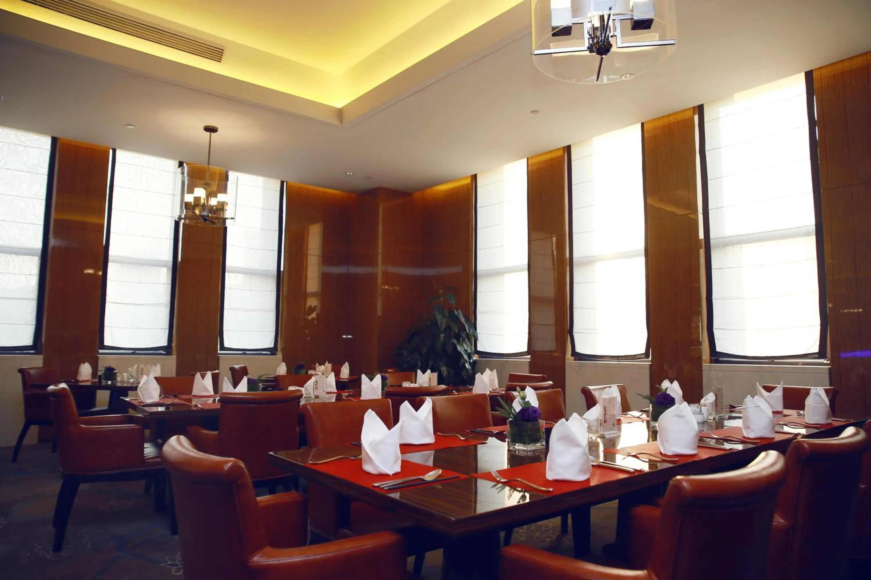Dining area in Yinchuan Xifujing Hotel
