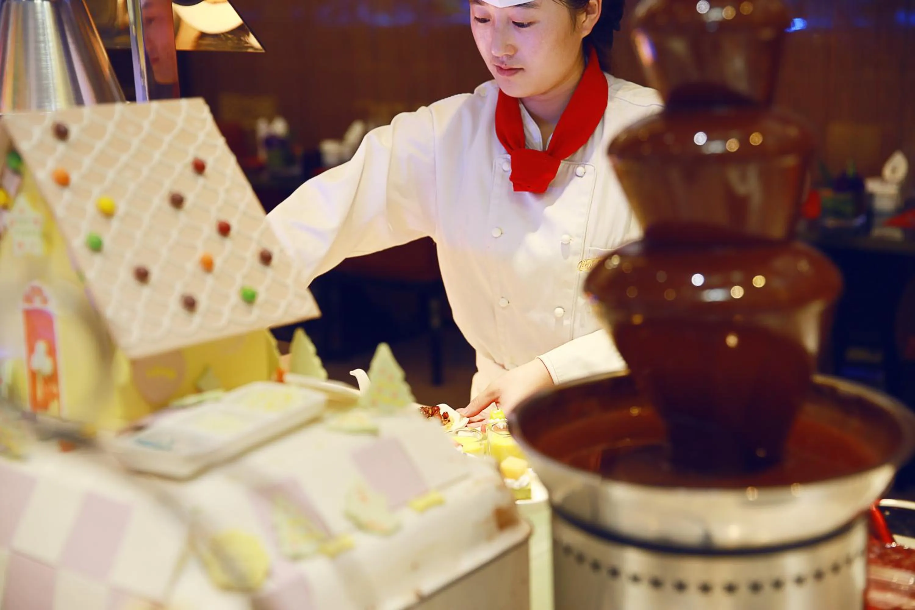 Staff in Yinchuan Xifujing Hotel