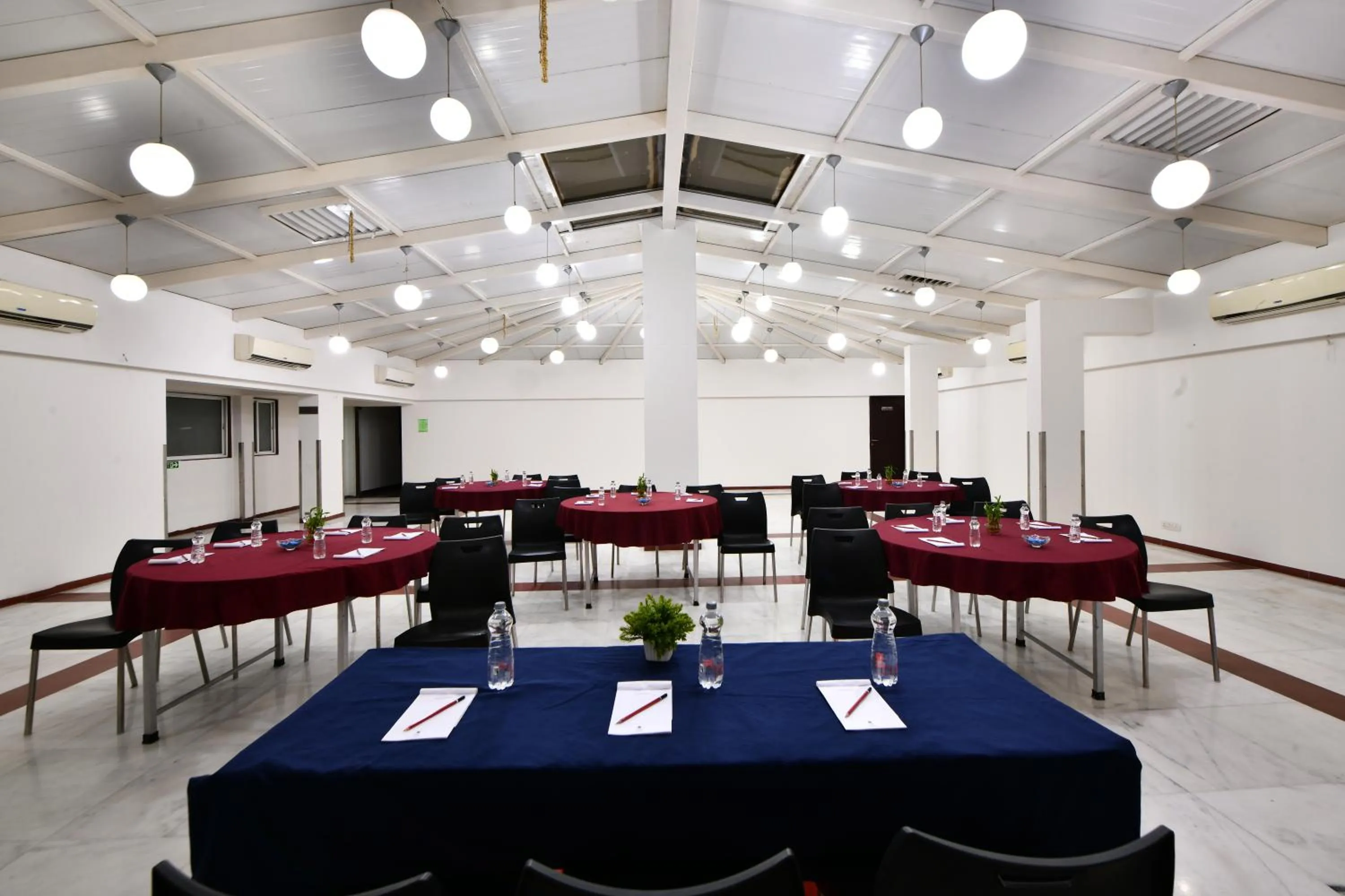 Banquet/Function facilities in Click White House Residency, Vadodara