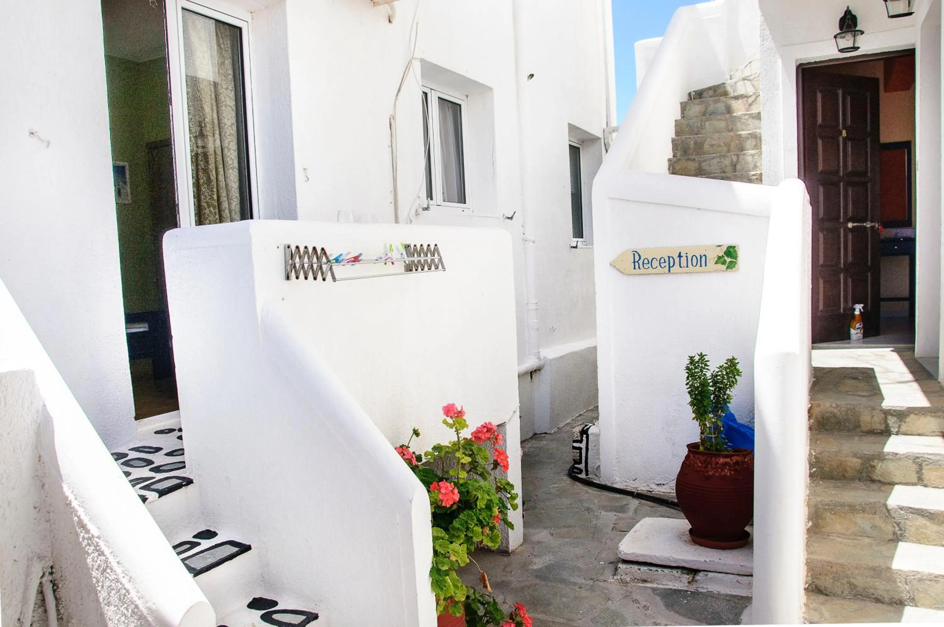 Facade/entrance in Christina Rooms