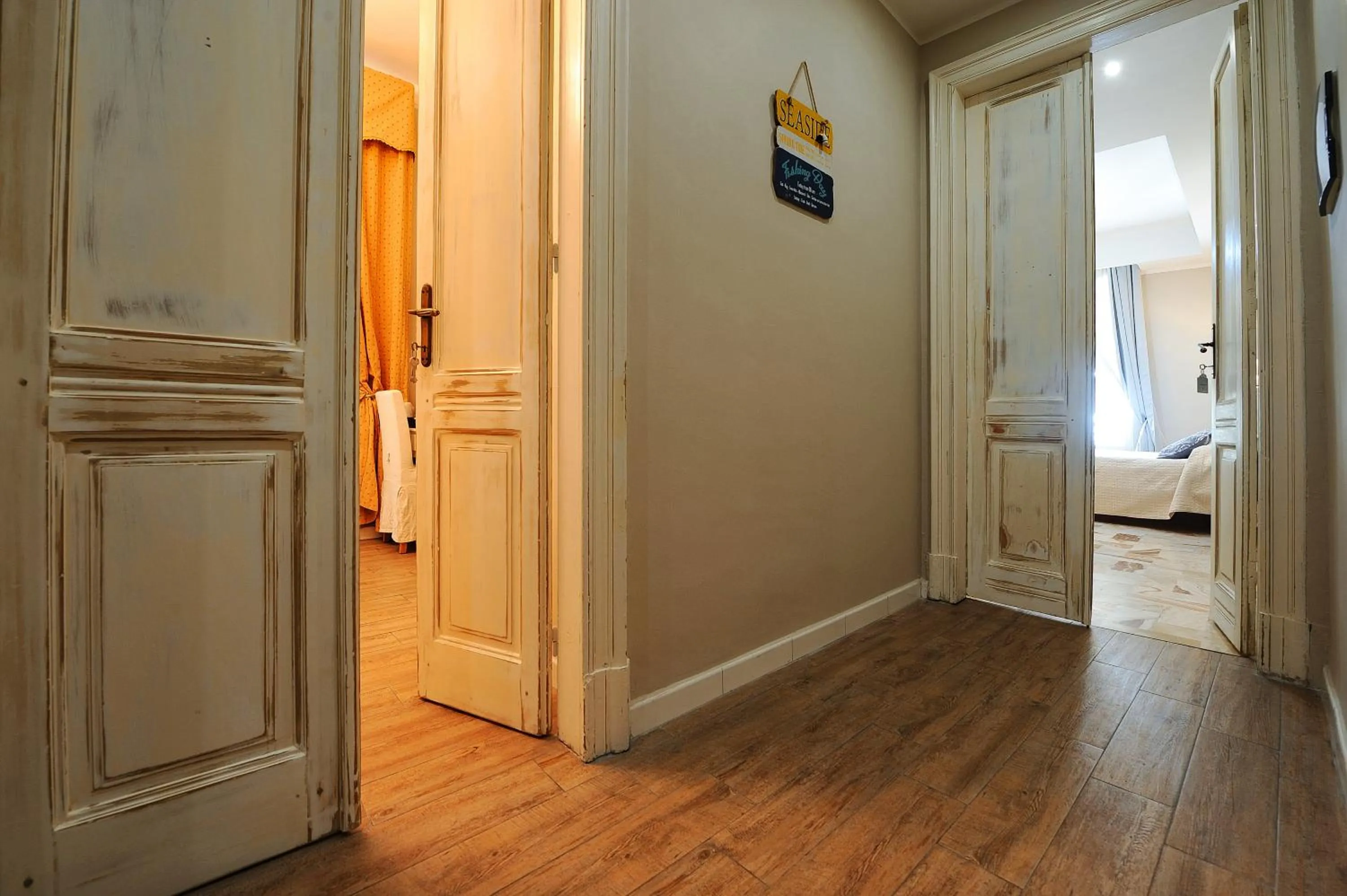 Shower in Onda Marina Rooms