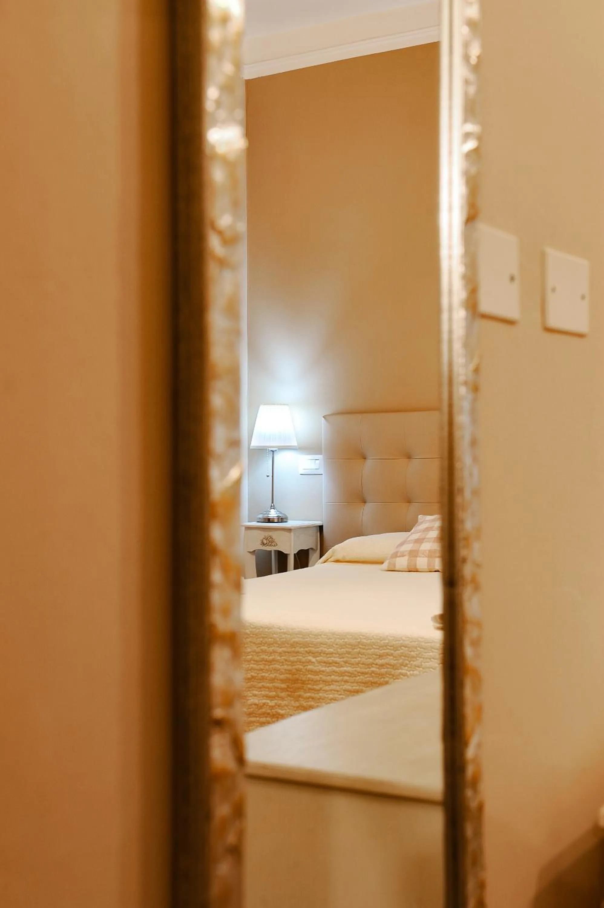 Shower, Bed in Onda Marina Rooms