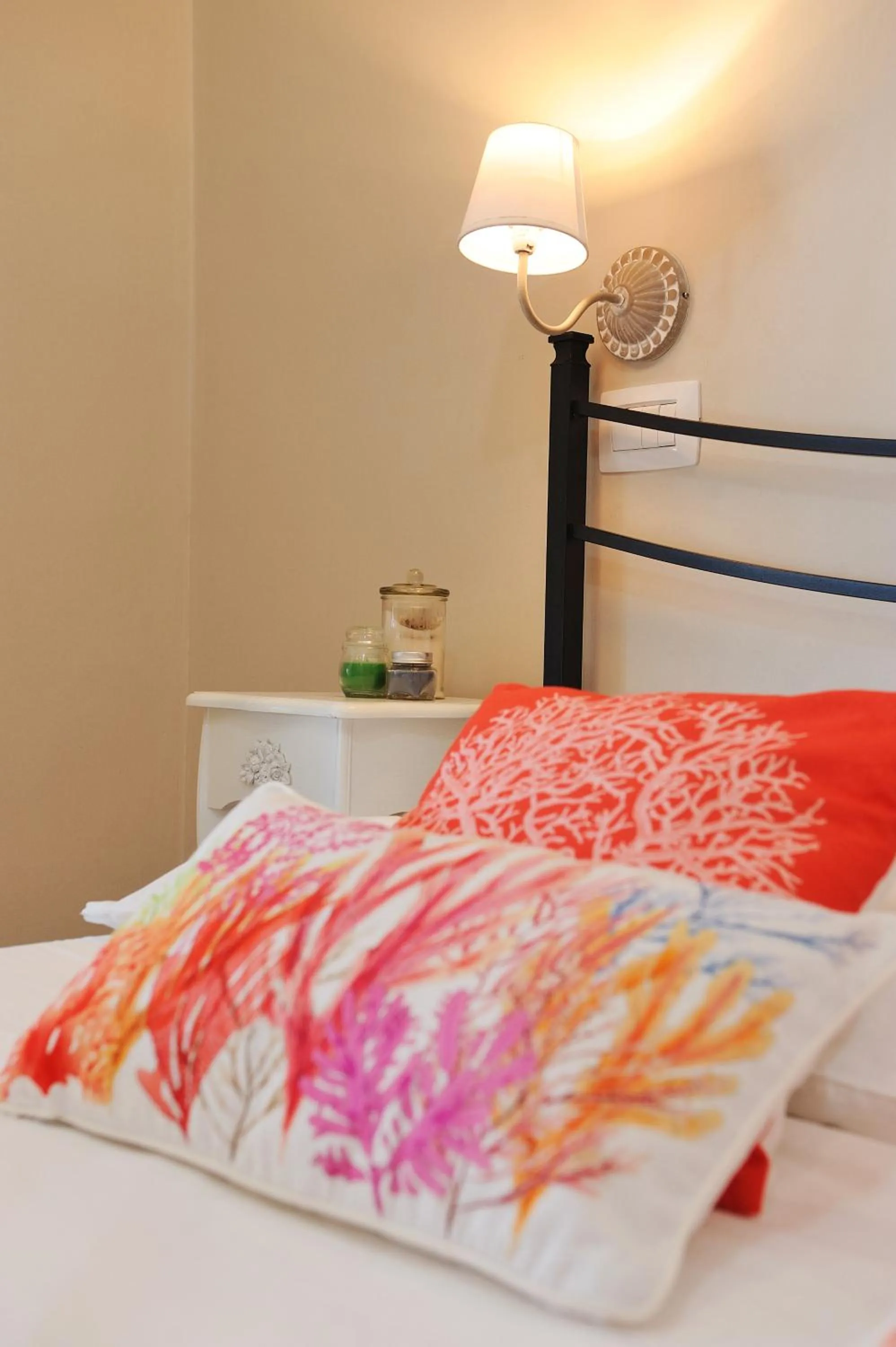 Shower, Bed in Onda Marina Rooms