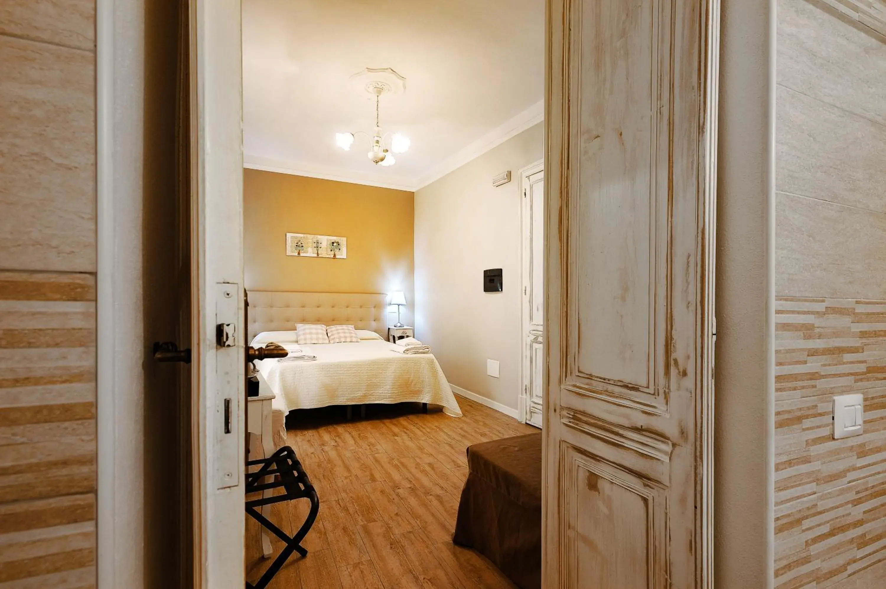 Double or Twin Room with Private Bathroom in Onda Marina Rooms Double or Twin Room with Private Bathroom in Onda Marina Rooms