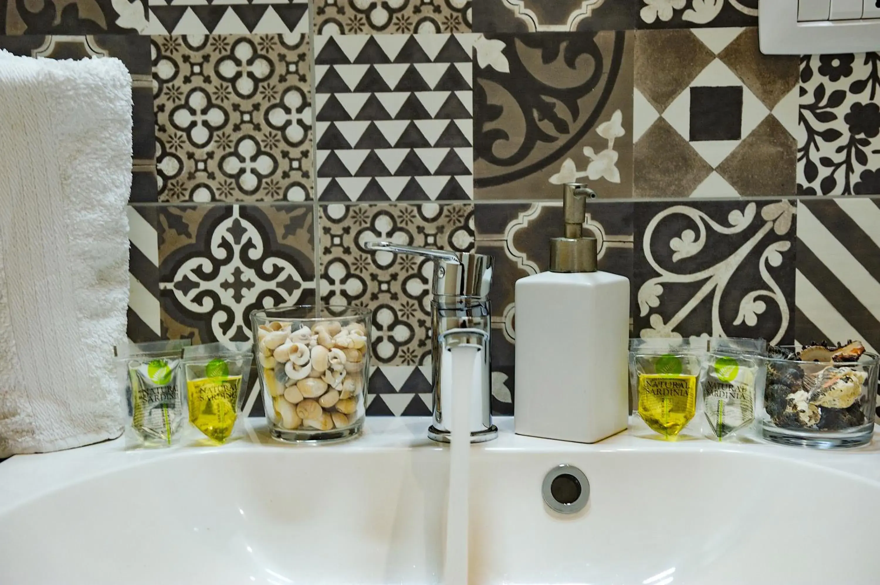 Double or Twin Room with Private Bathroom in Onda Marina Rooms Double or Twin Room with Private Bathroom in Onda Marina Rooms