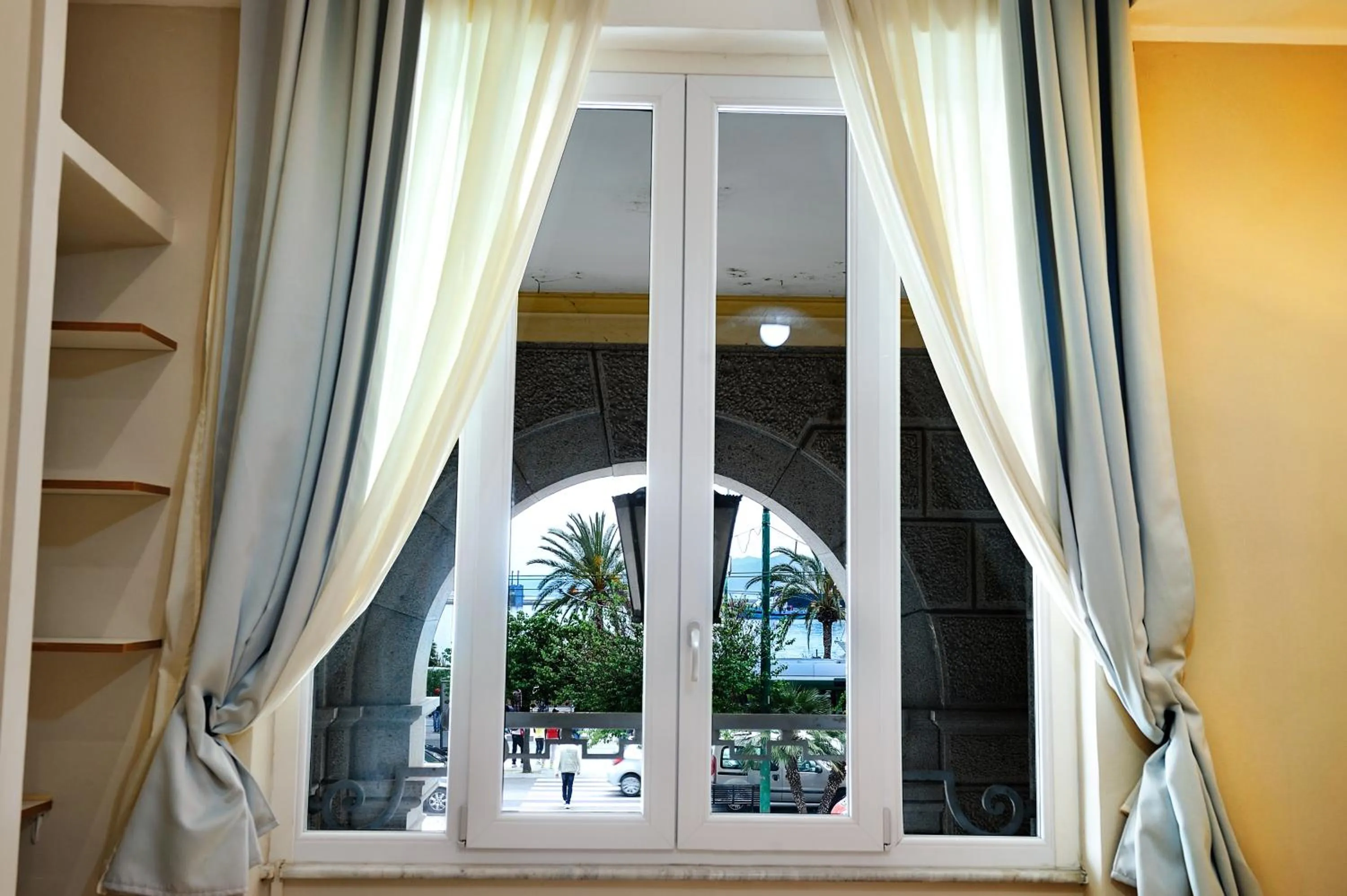 Shower in Onda Marina Rooms